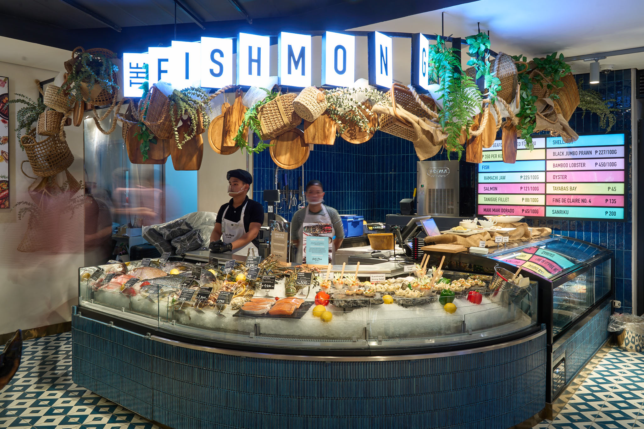 Inside Joel's Place in Glorietta. TOP LEFT: The Juicer counter; TOP RIGHT: The Fishmonger counter; BOTTOM: The Deli counter.