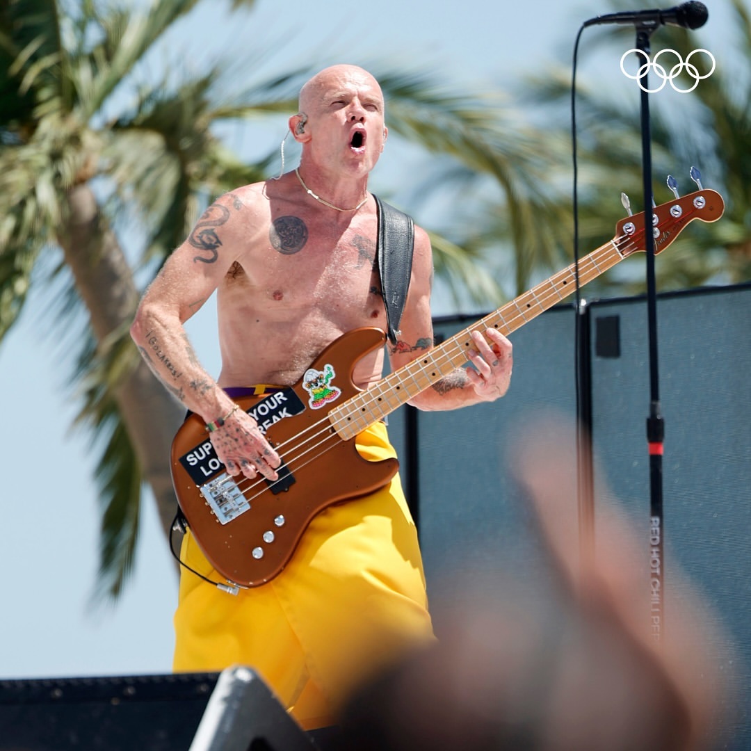 Beach performances by Snoop Dog, Dr. Dre, Billie Eilish, and the Red Hot Chili Peppers
