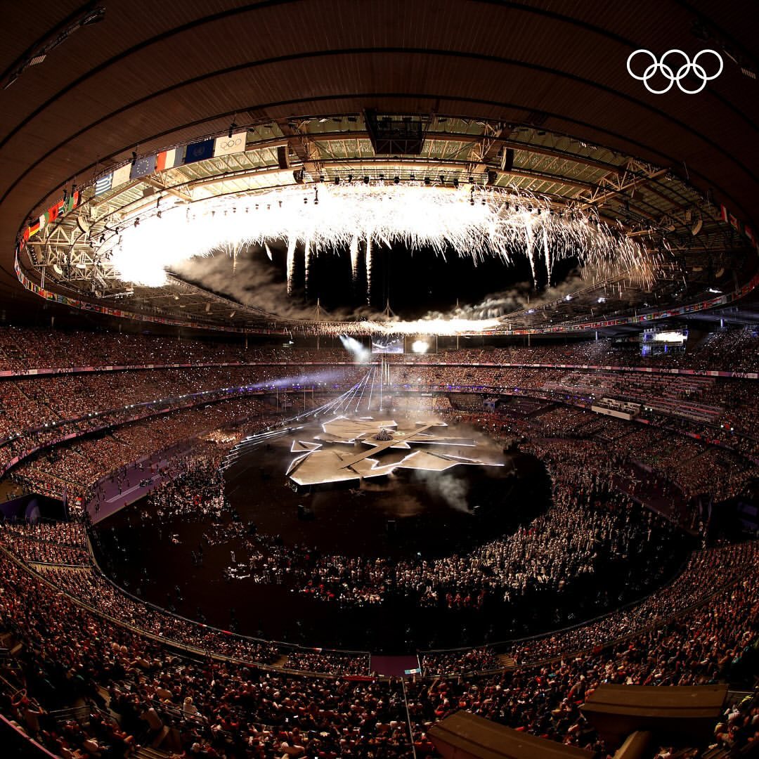 The dazzling Olympic Rings show
