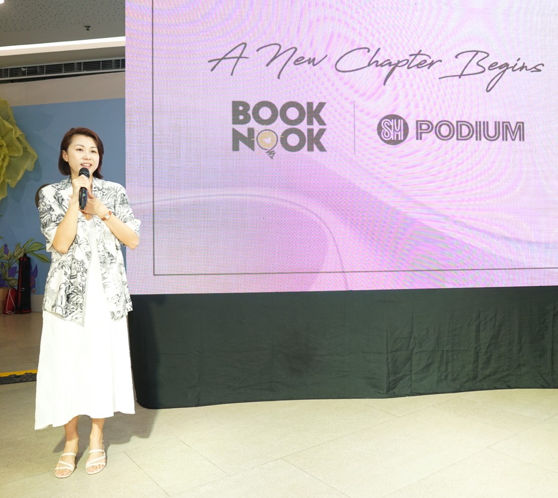 LEFT: Architect Royal Pineda. RIGHT: Architect and Book Nook founder Shereen Sy.