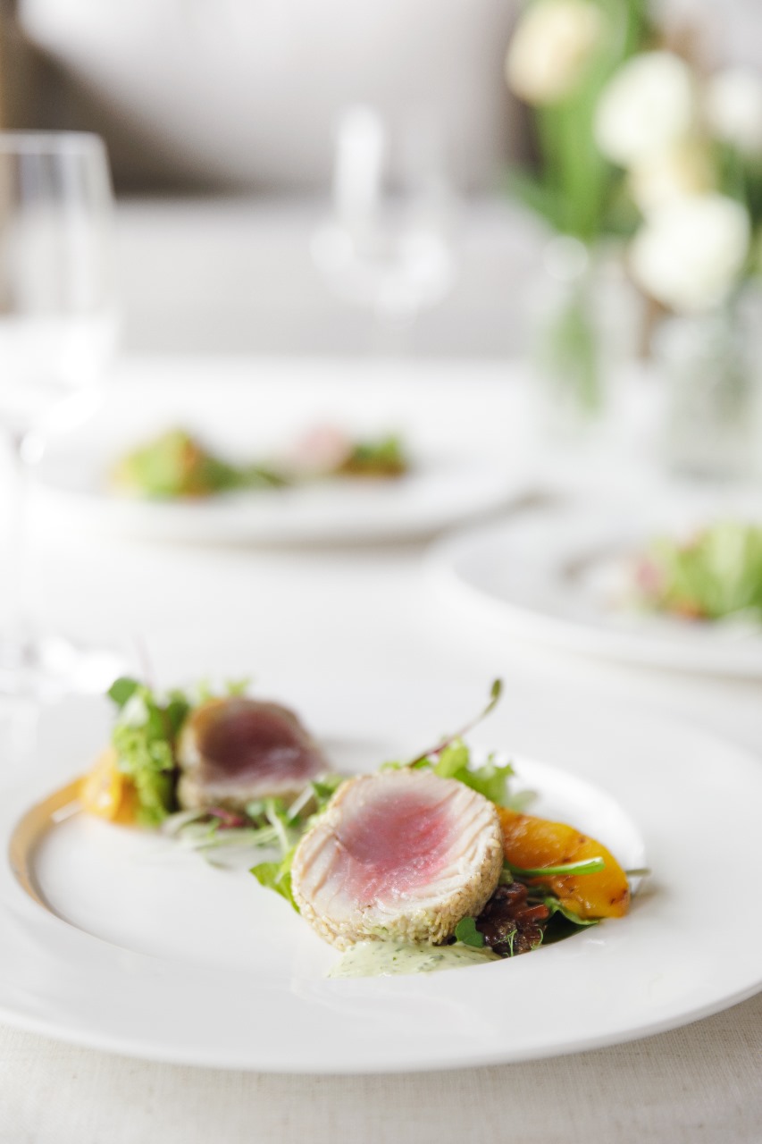 LEFT: Pavlova. RIGHT: Ahi Tuna Mesclun Salad.