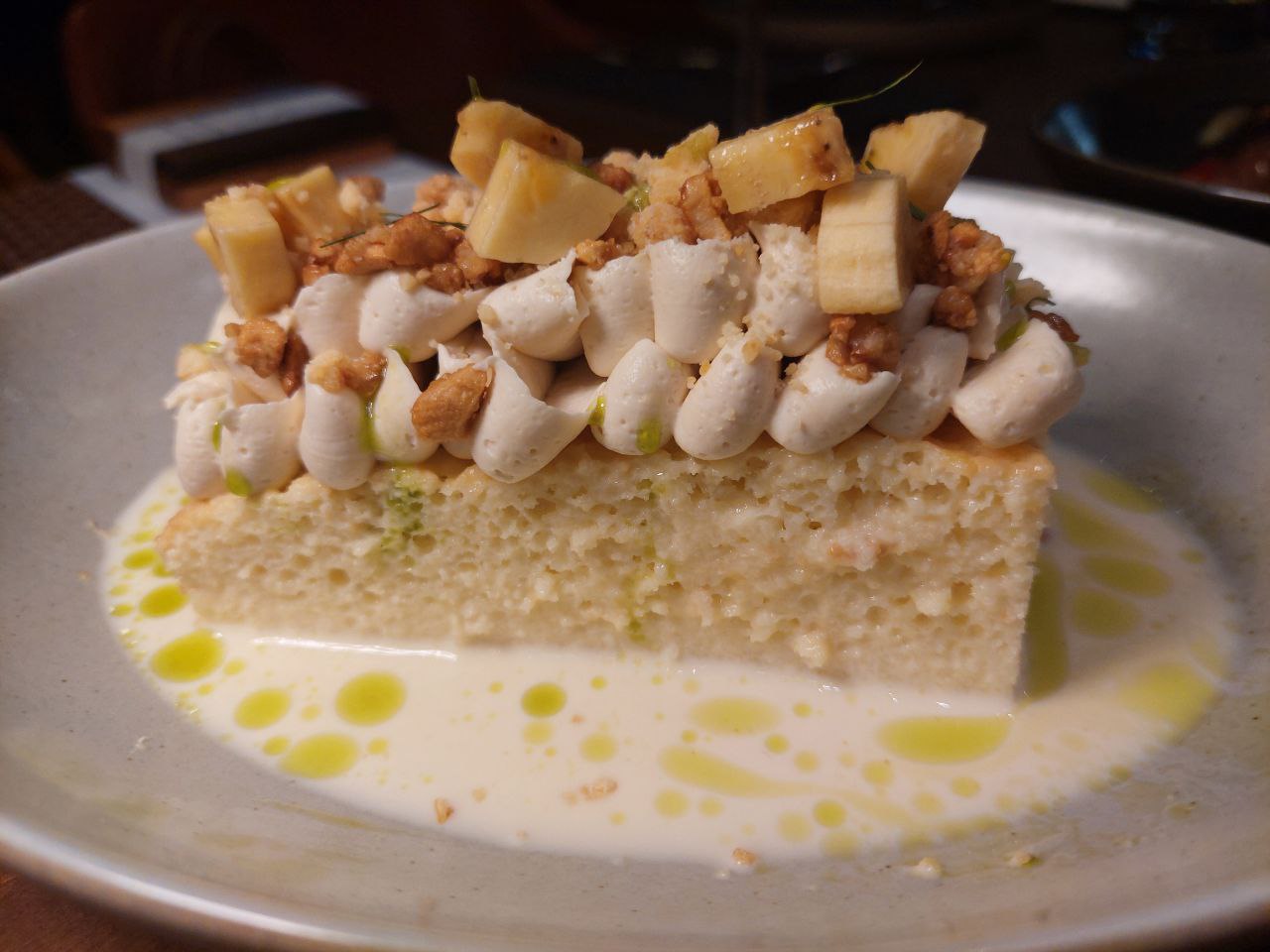 LEFT: "Jornamintador" cocktail. RIGHT: Banana-Miso Tres Leches