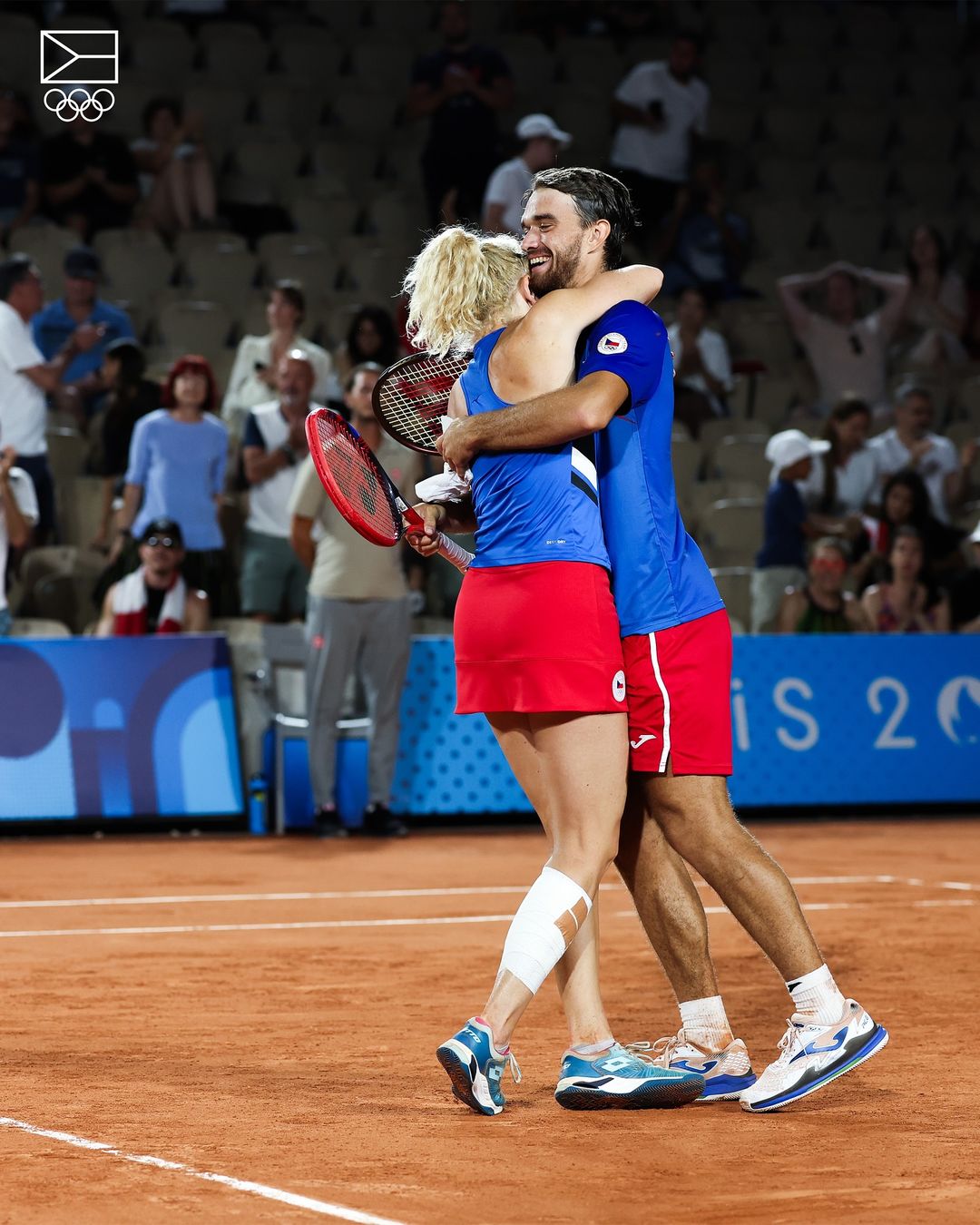 Katerina Siniakova and Tomas Machac