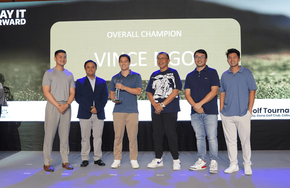 San Miguel Corp's Jacob Ang; NextGen Golf Committee chairman Paolo Tantoco; Overall Champion Vince Ngo; WCK Holdings COO Caesar Wong Chu King; WCK and Acrocity's Angelo Wong Chu King and Keith Wong Chu King