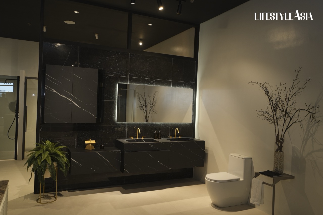 Spaces featuring the customizable and top-tier bathroom fixtures of Zucchetti and Idea Group