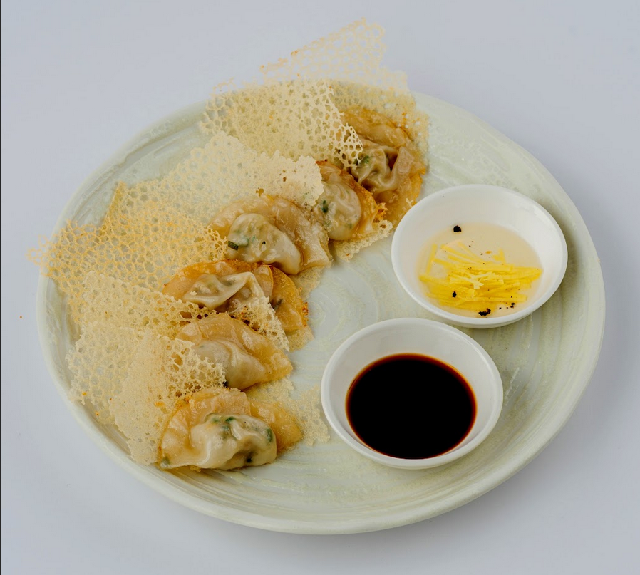 Hanetsuki Gyoza; Musk Melon Kakigori; Kazu Oyakodon; Tamago Sando