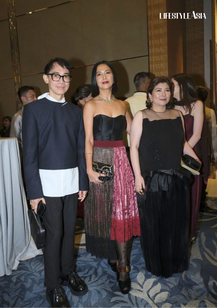 Ivarluski Aseron, Macky Fah, Mel Cuevas