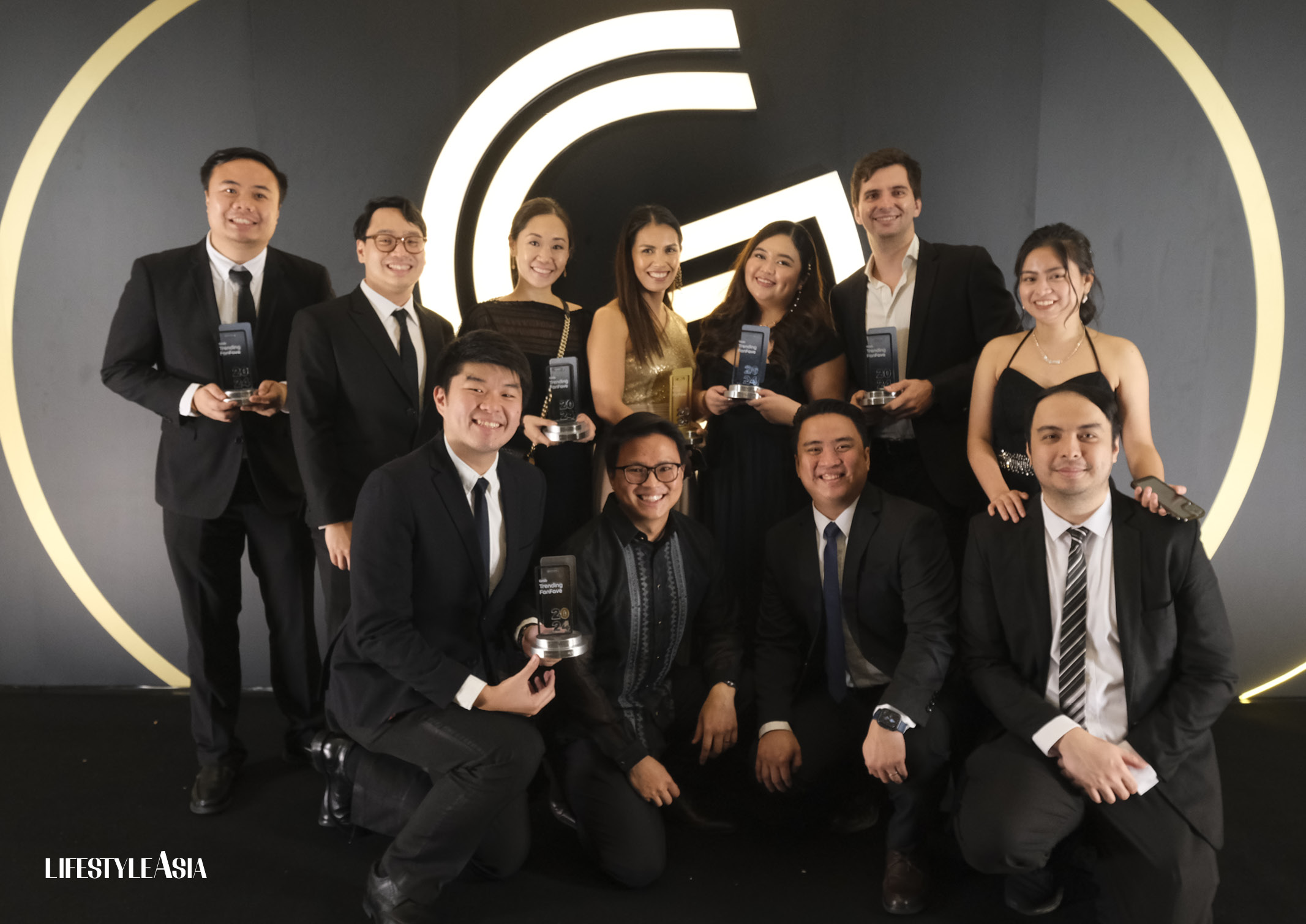 CloudEats CEO and co-founder Kimberly Yao with co-founder Iacopo Rovere and their hardworking team, all of whom were recognized for their achievements at the Golden Grab Awards 2024