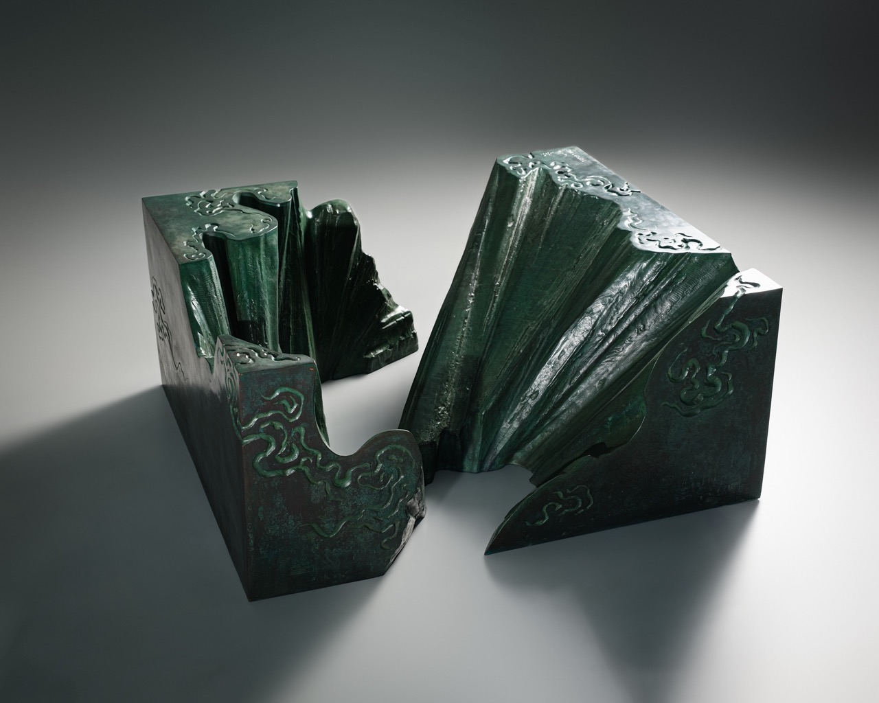 "Taroko Gorge" by Yuyu Yang; "Taichi Series" by Ju Ming; "Eclosion tenace" by Chu Teh-Chun