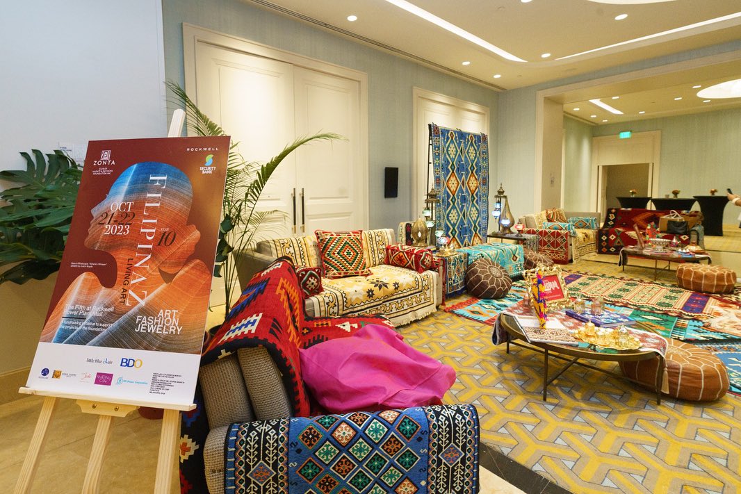 At last year's FilipinaZ fundraiser