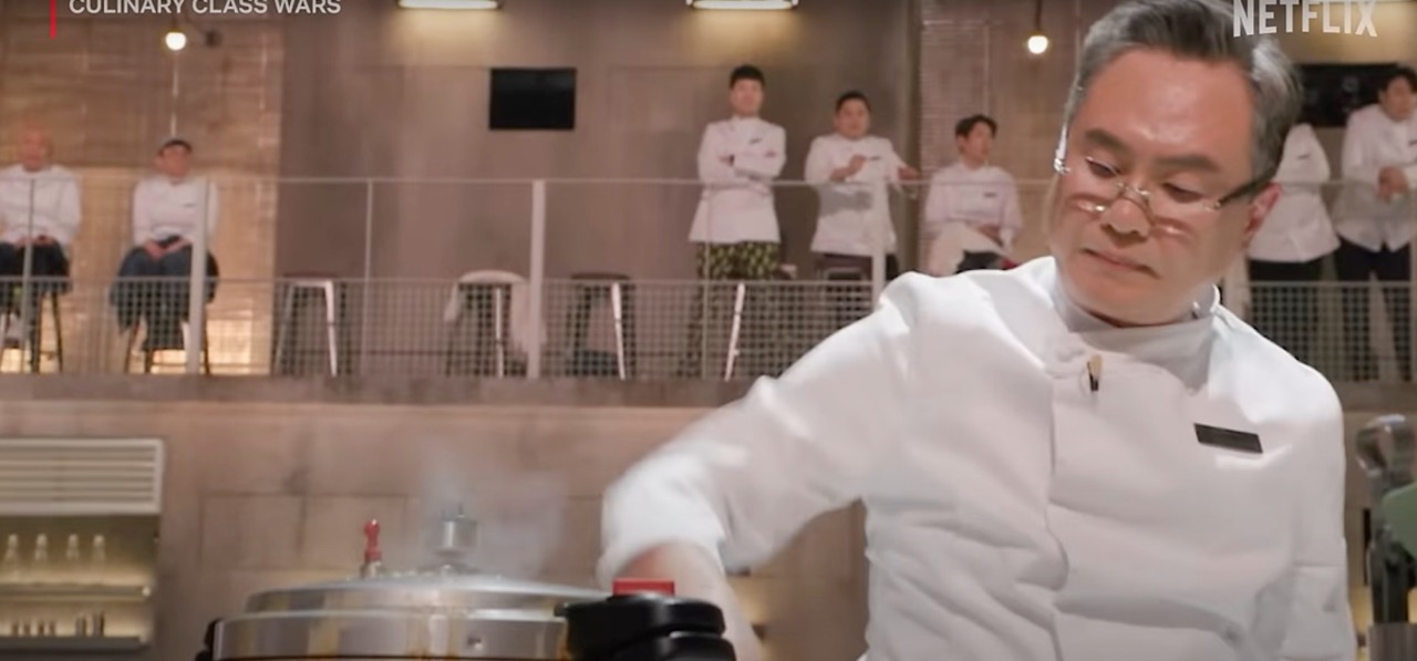 Chef Ahn Yu-seong led the group of culinary professionals who volunteered to create comforting dishes for grieving families of the Jeju Air crash