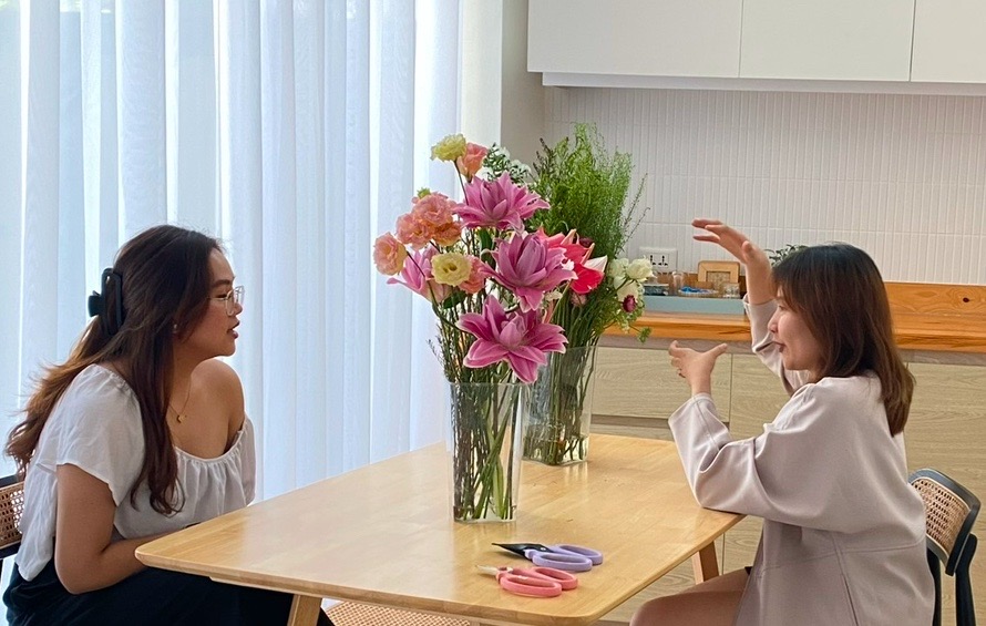 The women behind Simply, FLORA are passionate about sharing their love of flowers