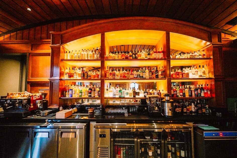 The wine cellar and Bar Antica