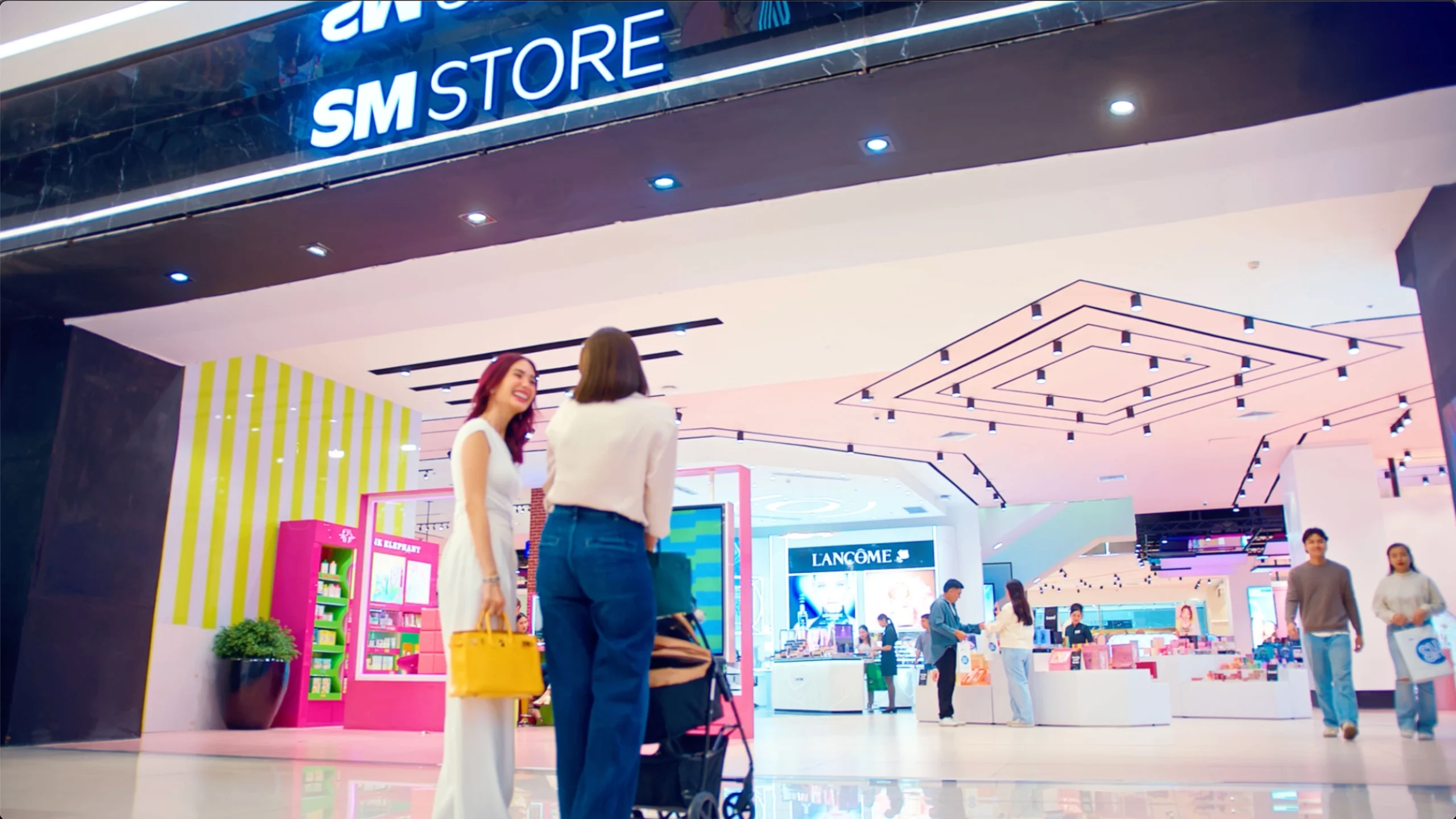 Rediscover The SM Store Makati’s Luxury Shopping Experience with Heart Evangelista