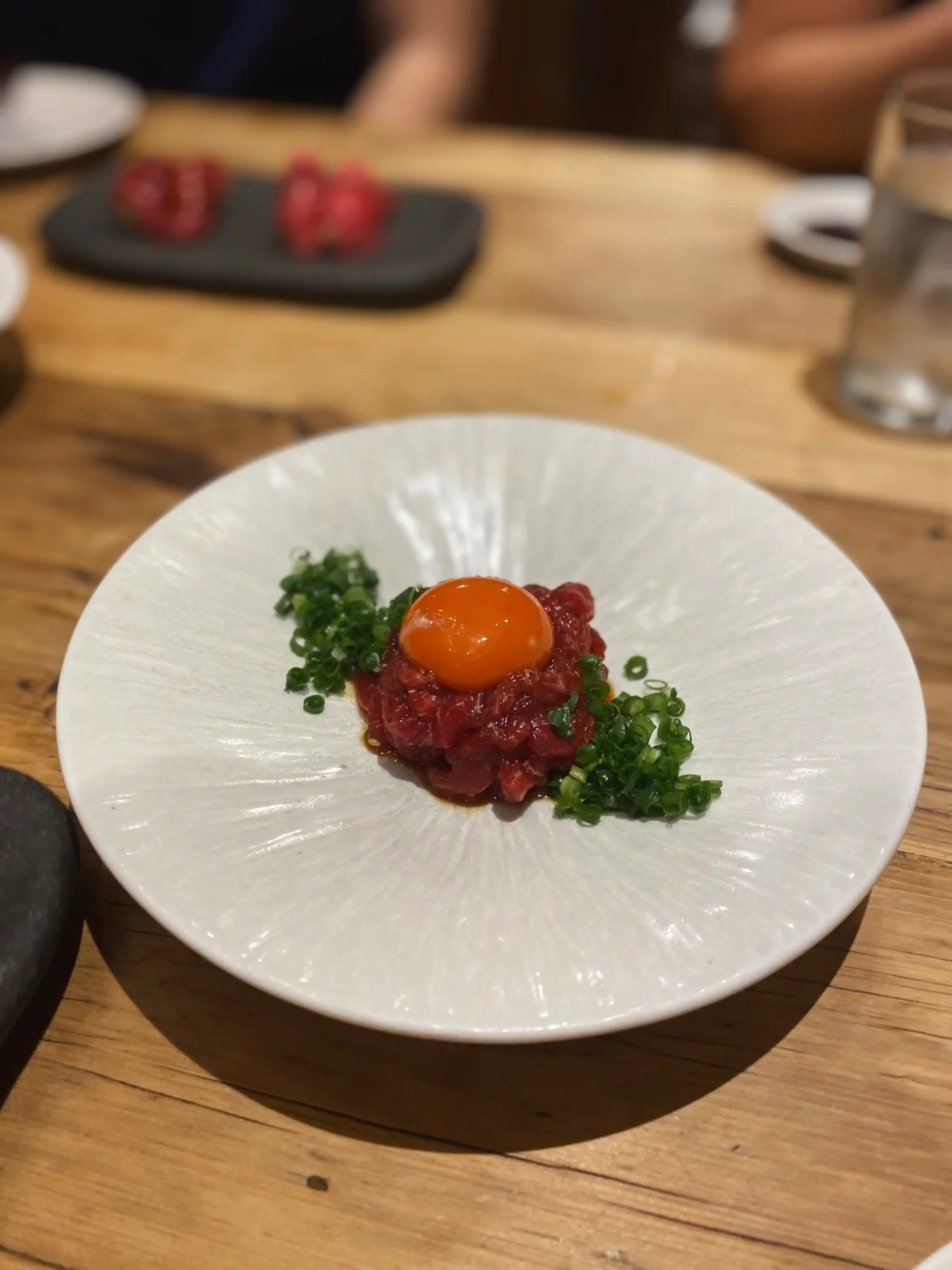 The journey began with two pieces of maguro sushi, crafted from the finest cuts of bluefin tuna, setting the stage for the eight-course tasting menu; Maguro Mart’s take on the Korean “Yukhoe” dish, but this time using raw tuna instead of beef