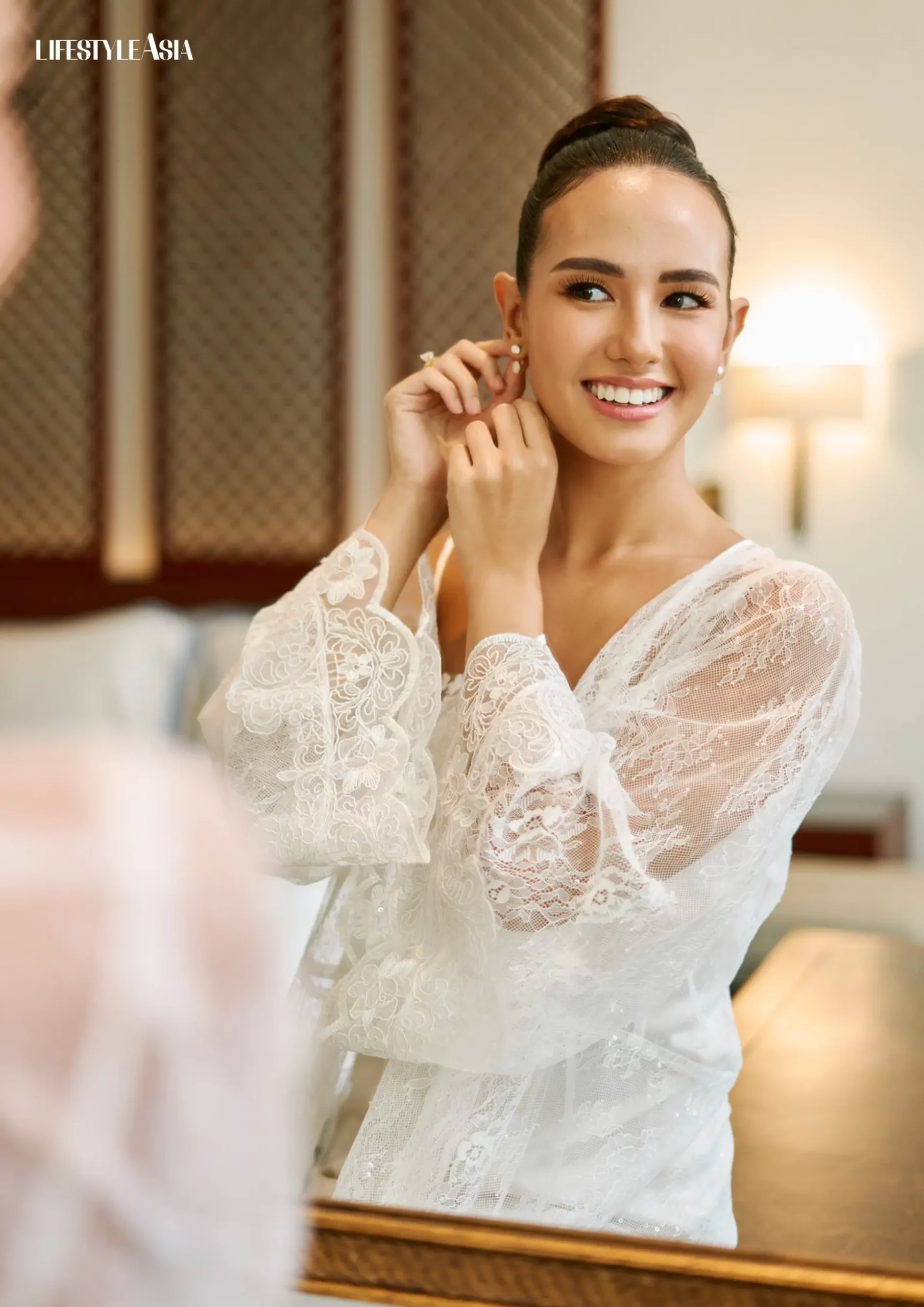 Mark Qua's makeup look on Erika Remollo highlights her morena beauty