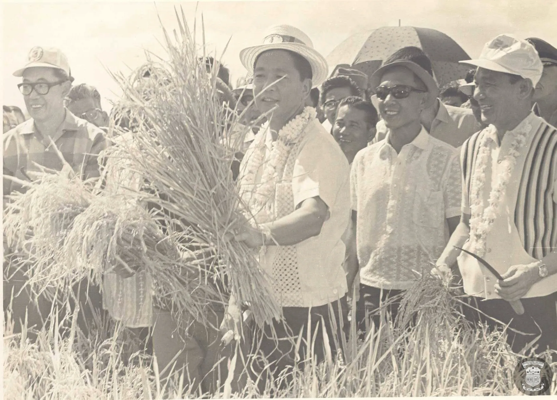 Aside from having the recognizable Pierre Cardin barong Filipino made, President Ferdinand E. Marcos also popularized the more casual polo barong with short sleeves, which he wore to many outdoor engagements