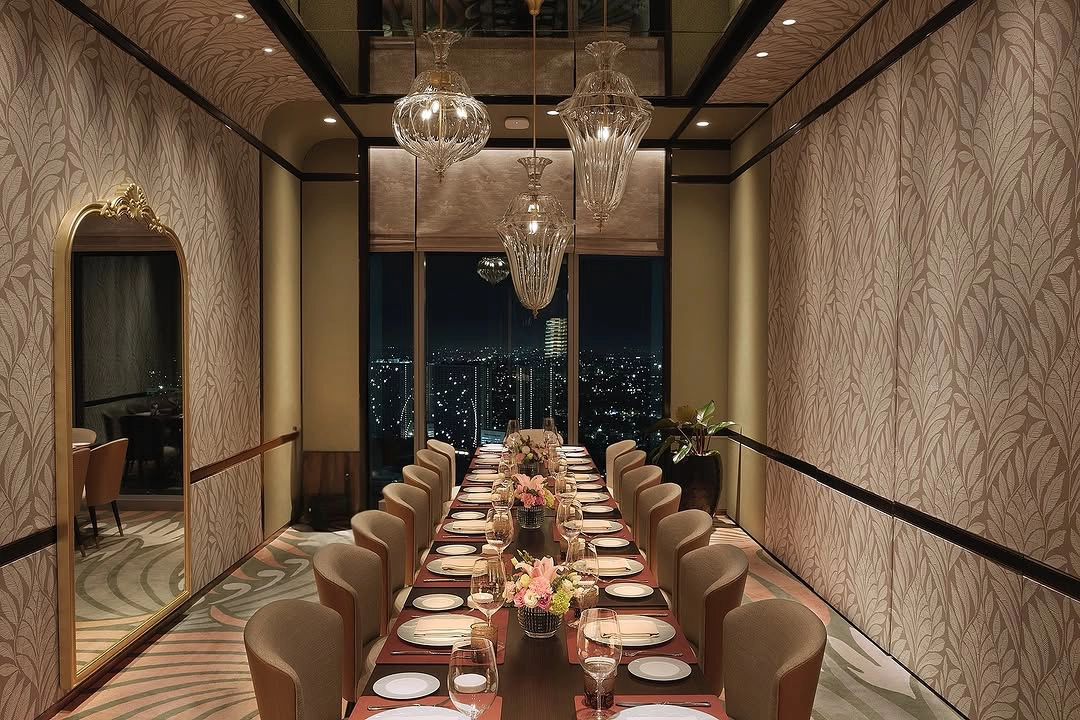 Finestra at Solaire North rooms