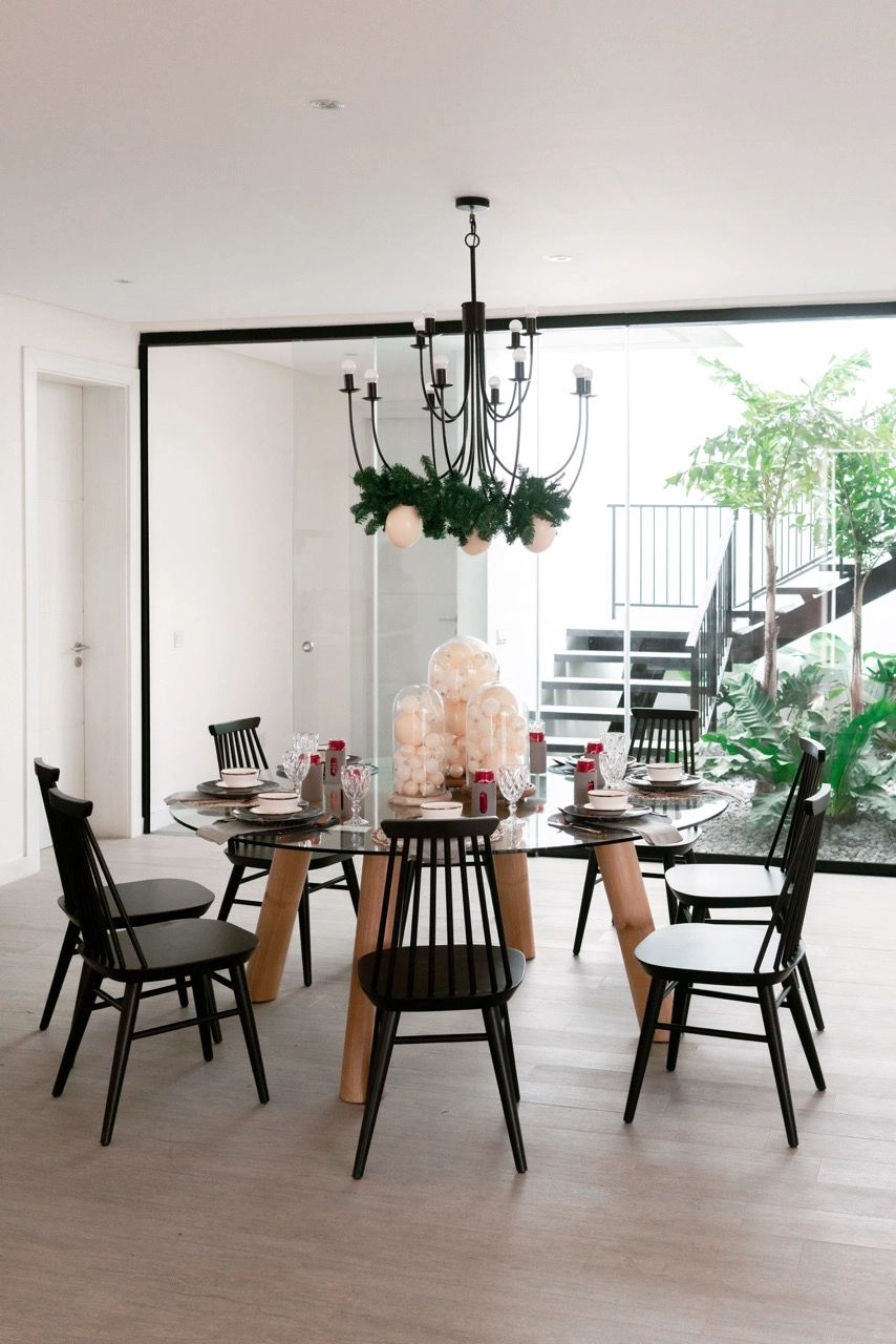 Interior shots of the Harper Grand Villa at Vie at Southern Plains