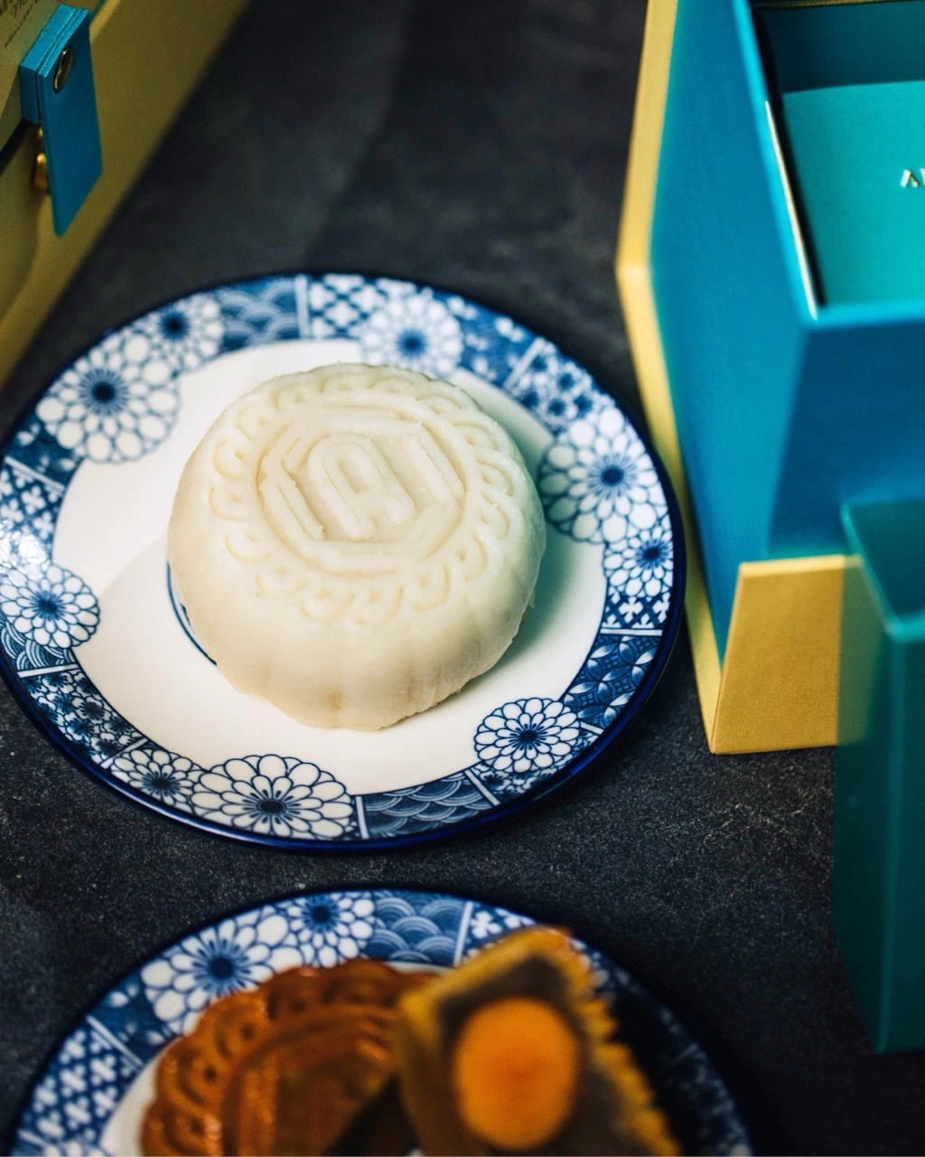 8 Places Offering Mooncakes This Mid-Autumn Festival 2025