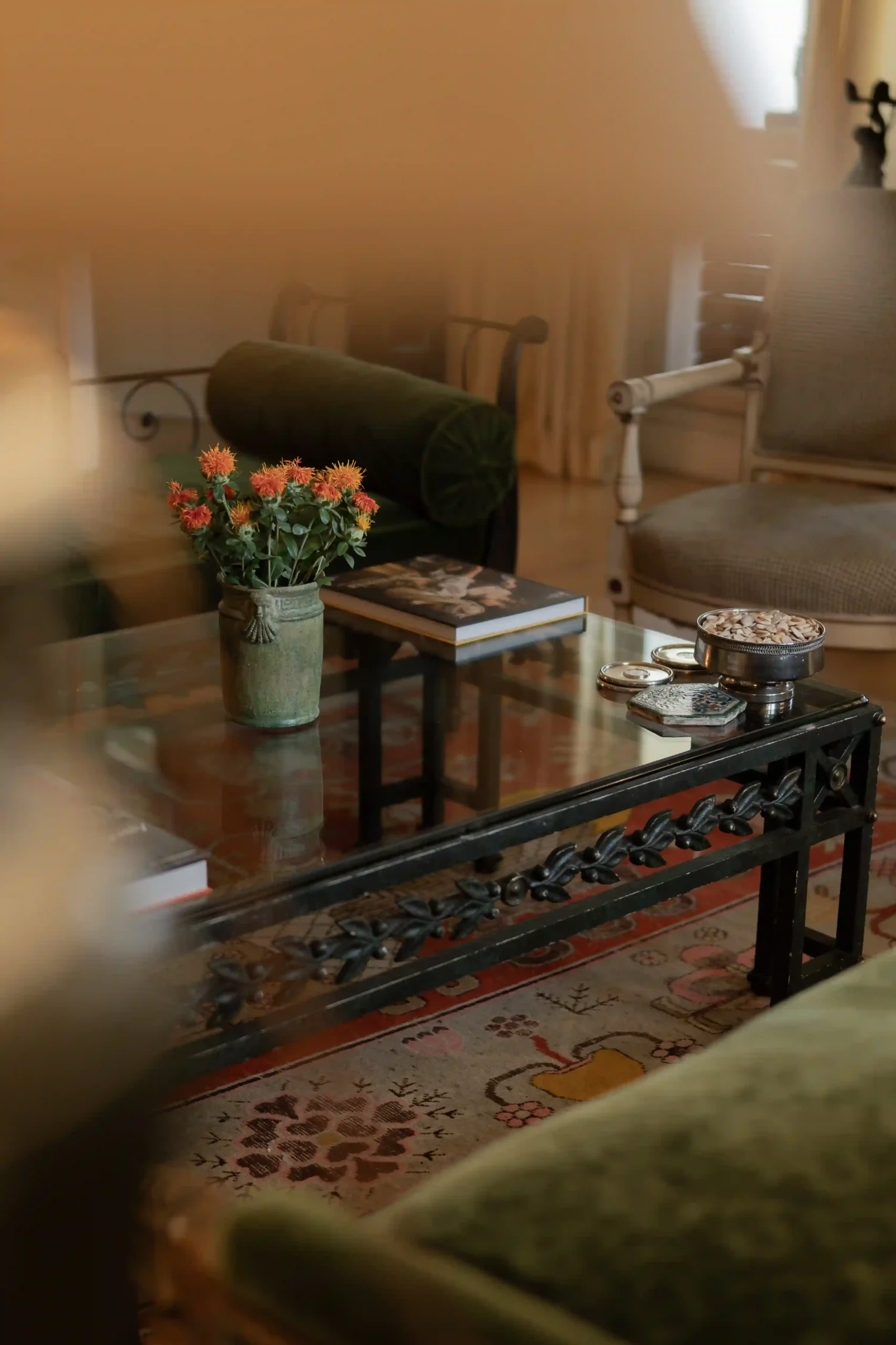 Living With The Arc de Triomphe: Filipino Gallerist Jeffrey Cadayong’s Paris Apartment