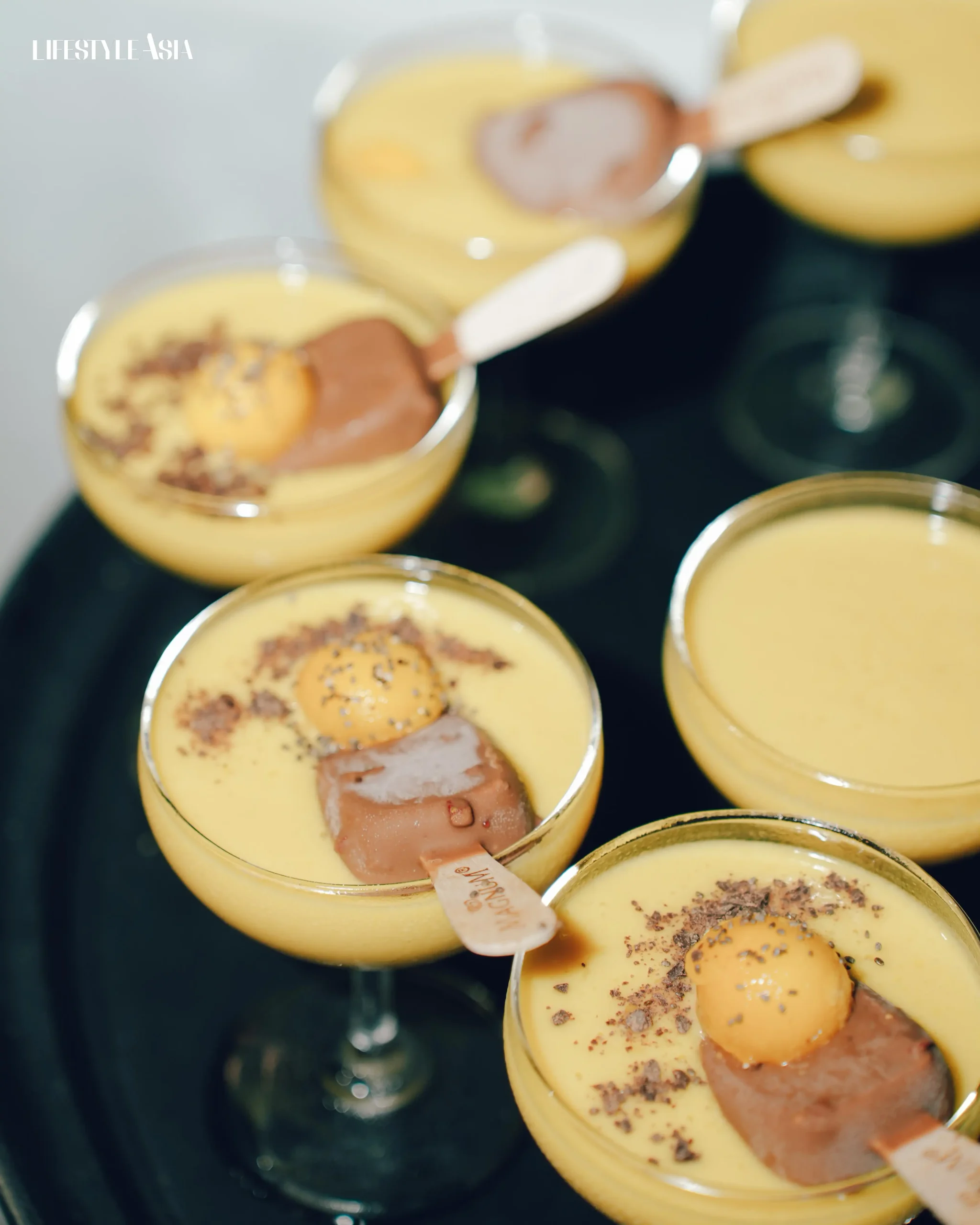 Magnum's “Tropical Dream” Smoothie was served at dinner on the second evening