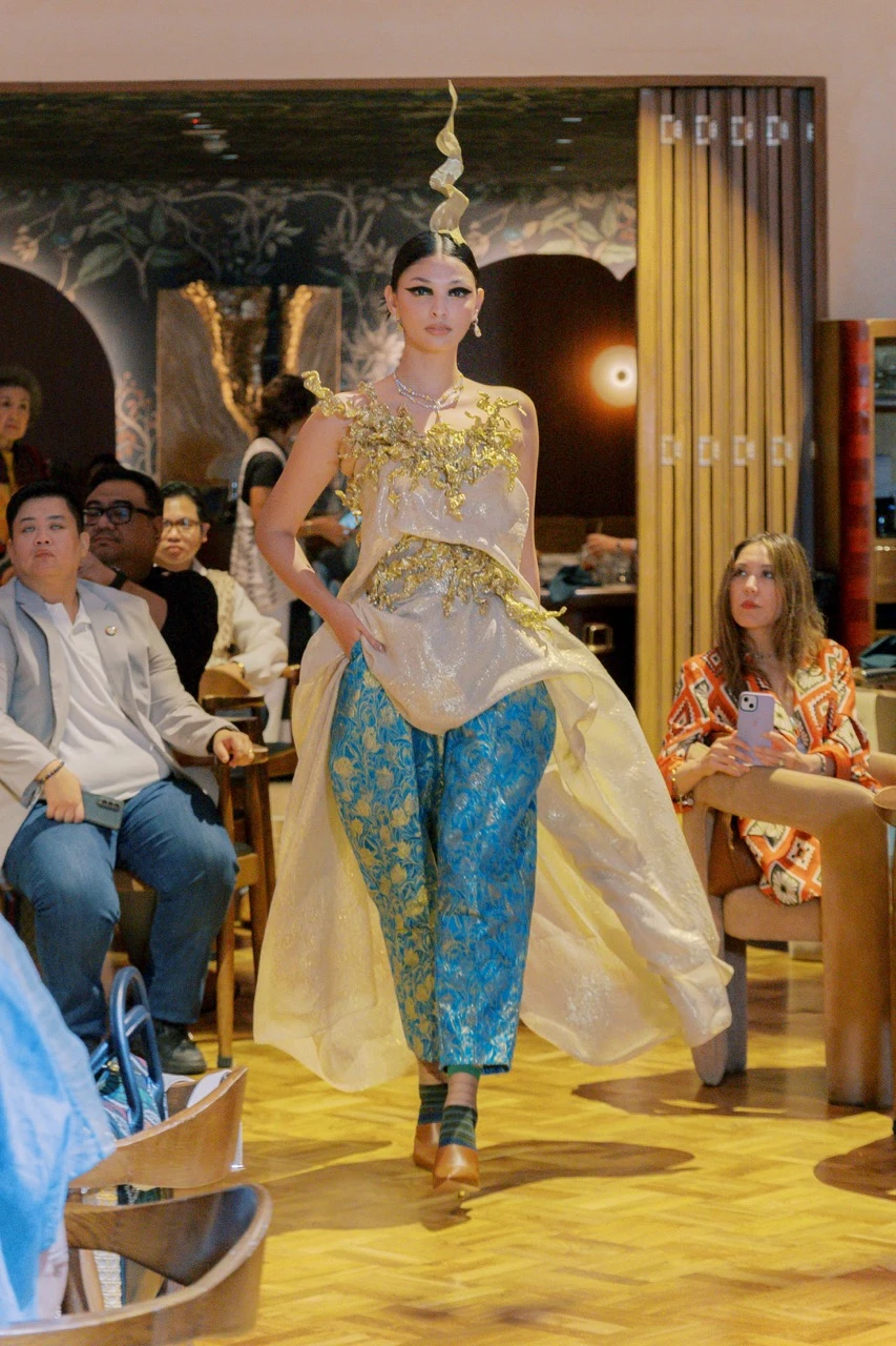 Jor-El Espina Marks 20 Years With “20 Design Anthologies”