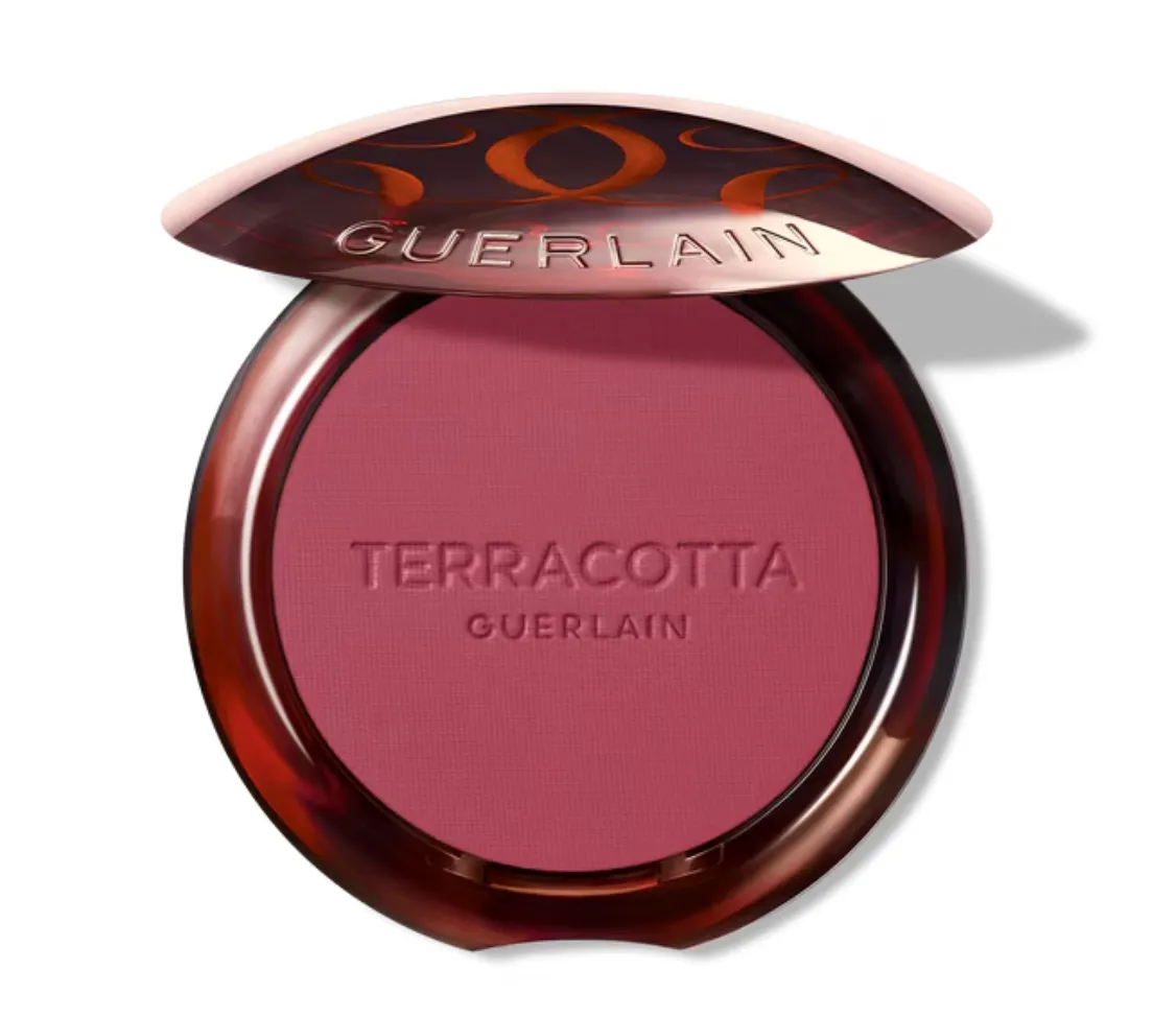 A Simple Guide to Choosing Blush For You