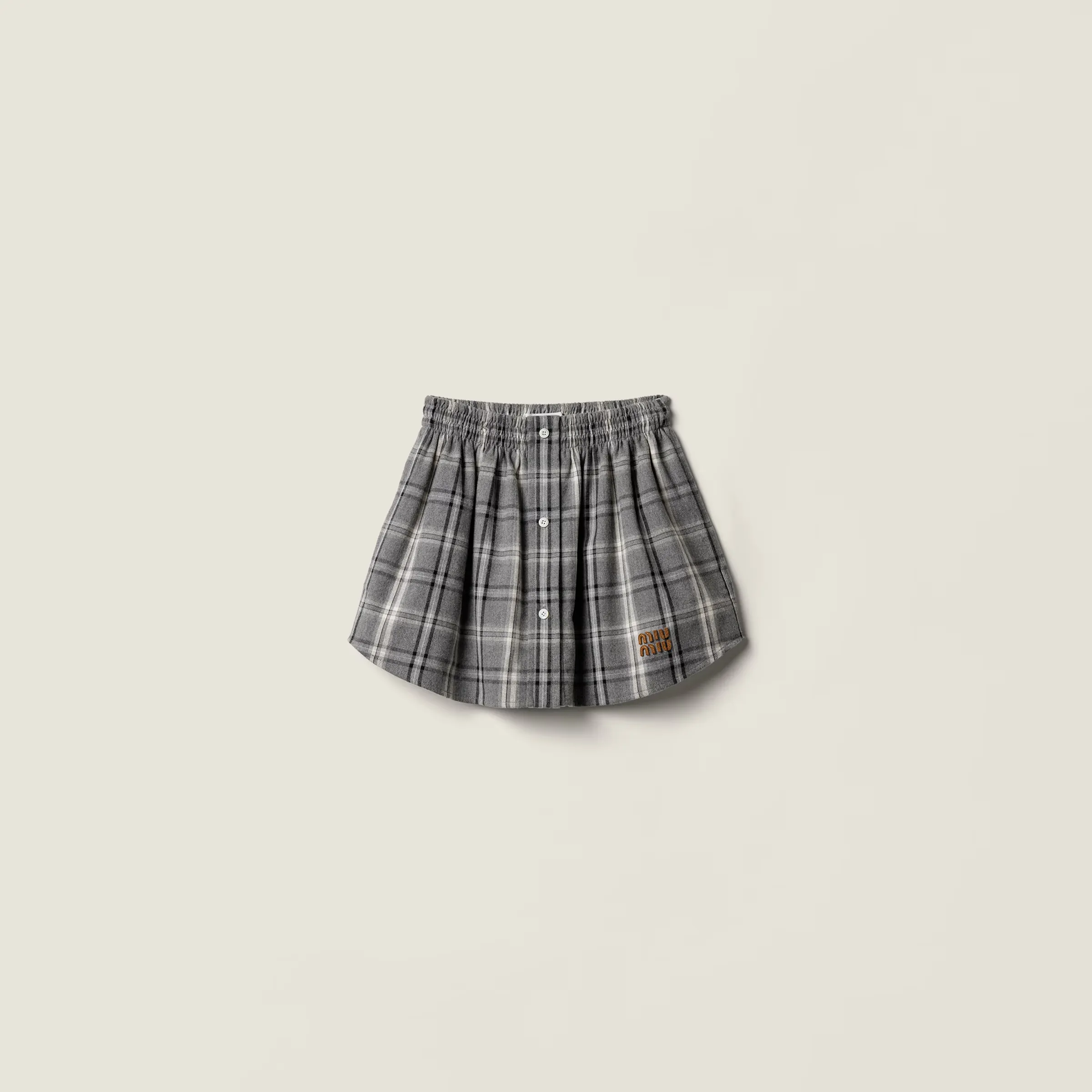 Cold But Cute: Miniskirts You’ll Love This Holiday