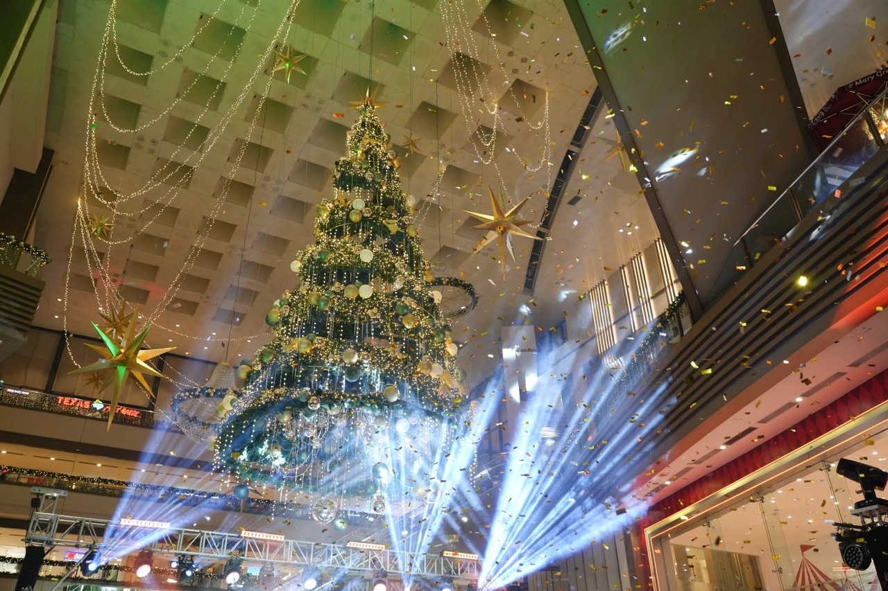 Shangri-La Plaza Brightens The Season With A Symphony of Sparkle holiday Christmas