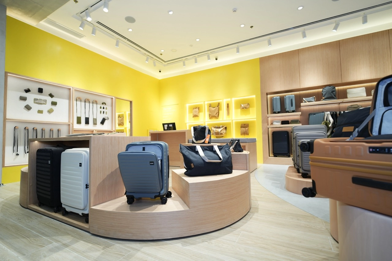 Meet LOJEL: The Luggage Brand Opening New Horizons For Your 2026 Travels