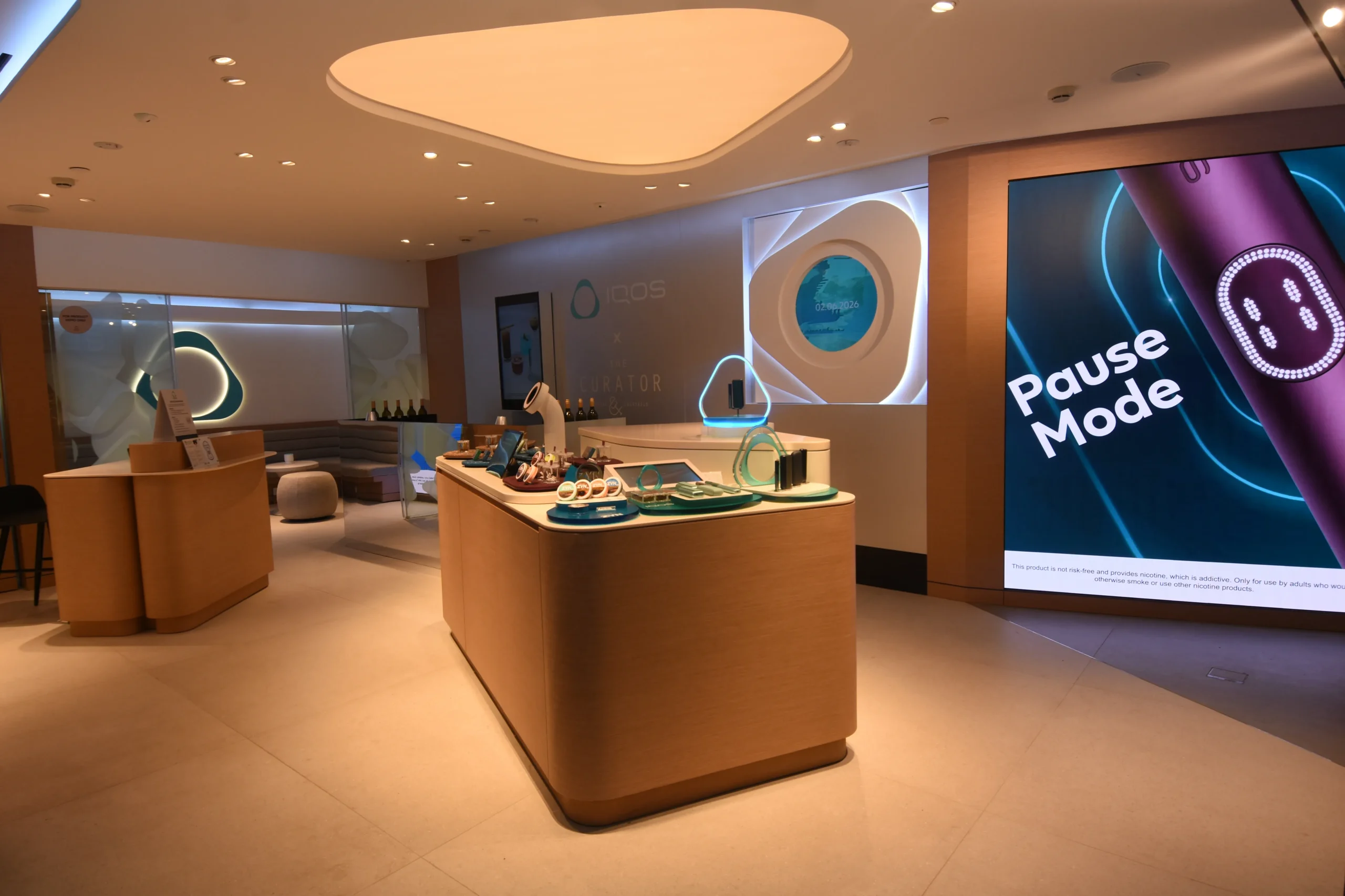 The new flagship boutique invites IQOS users to remain "forever curious"