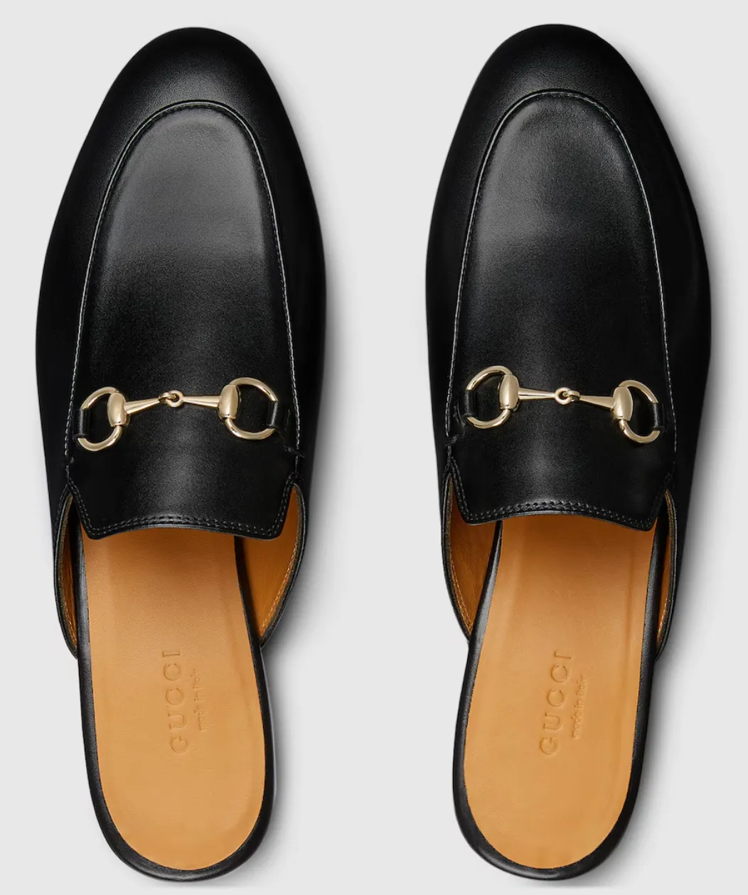 The Difference Between Clogs and Mules 