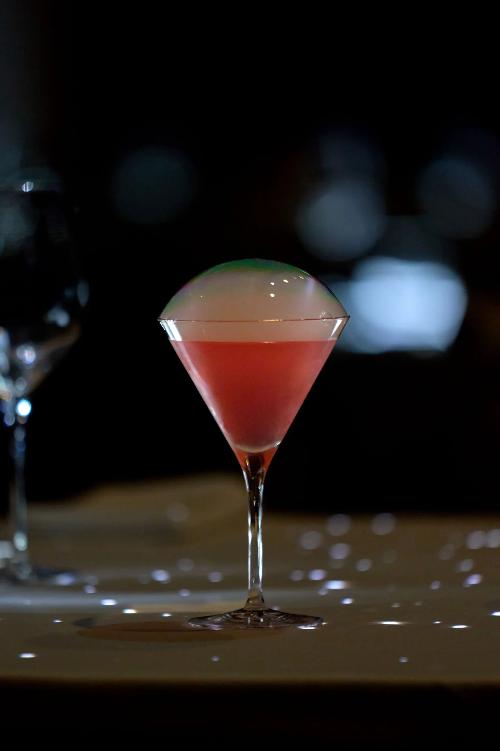 The Magic Table: An Interactive, Mind-Bending Dining Experience 