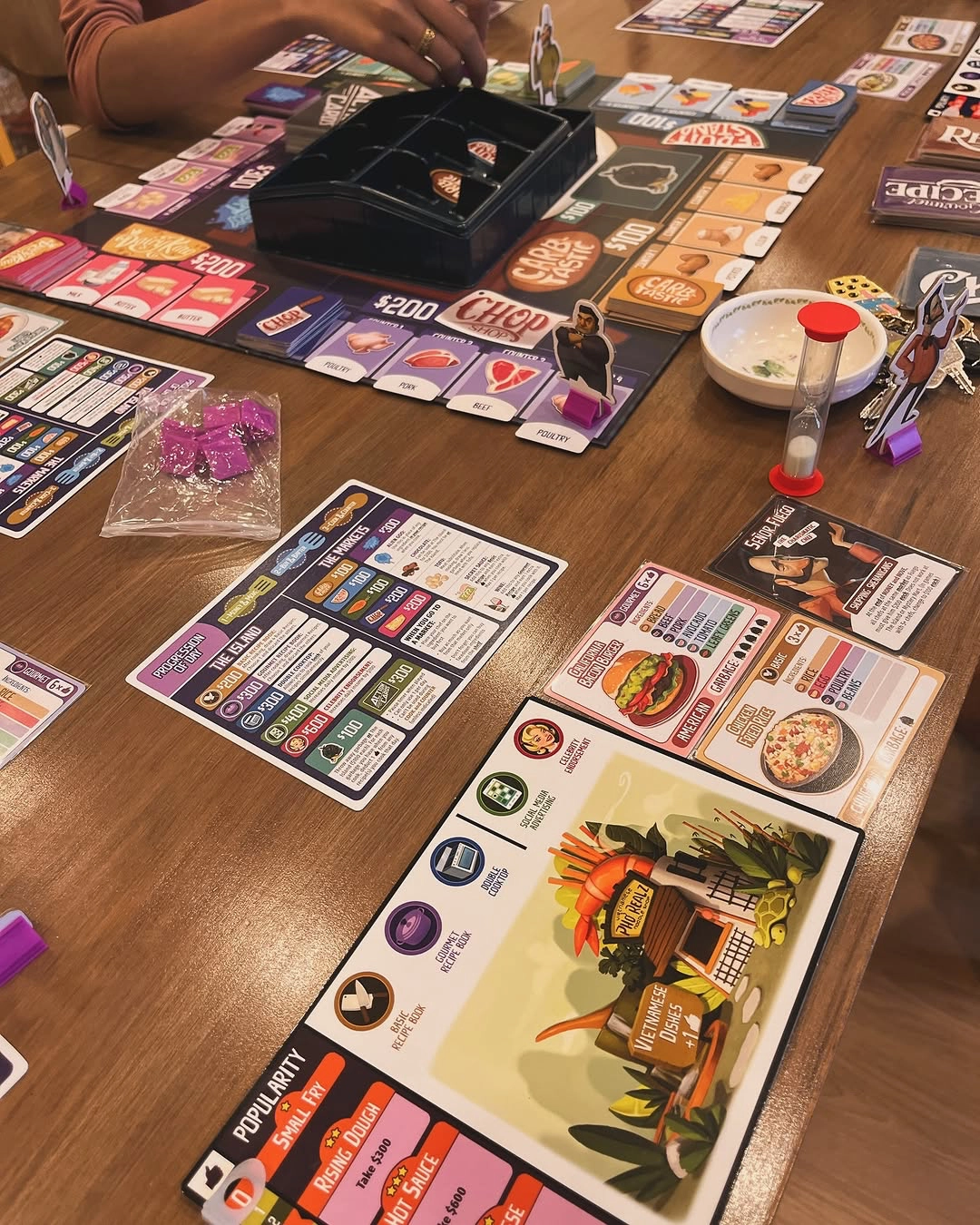 4 Places In Manila To Play Board Games With Friends