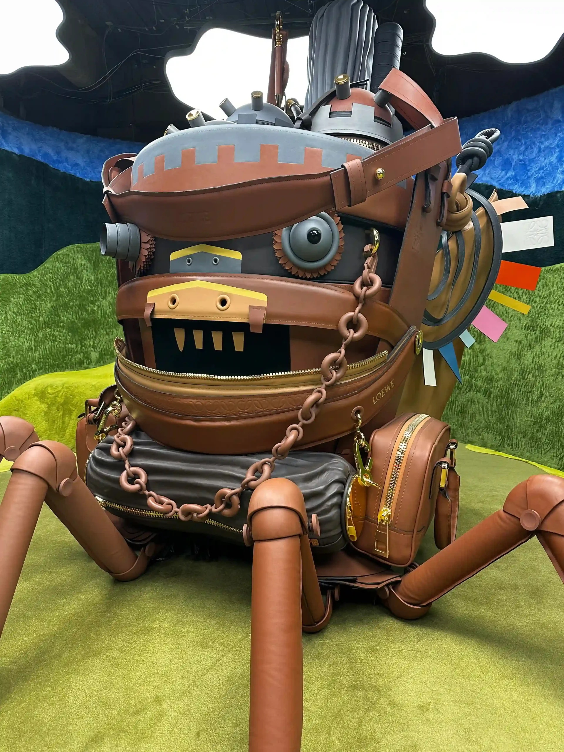 A Loewe-fied interpretation of Howl's Moving Castle at Loewe Crafted World 2025