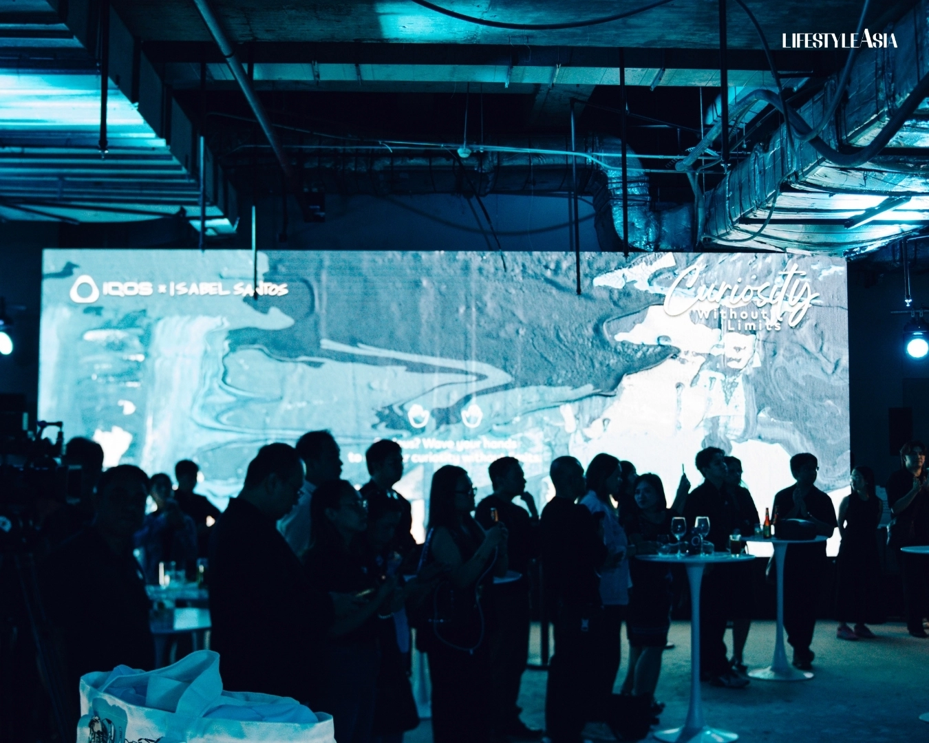 IQOS x Isabel Santos