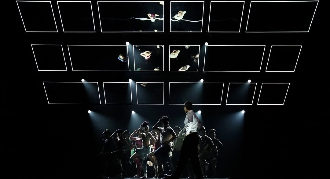 Theater Performing Arts Live