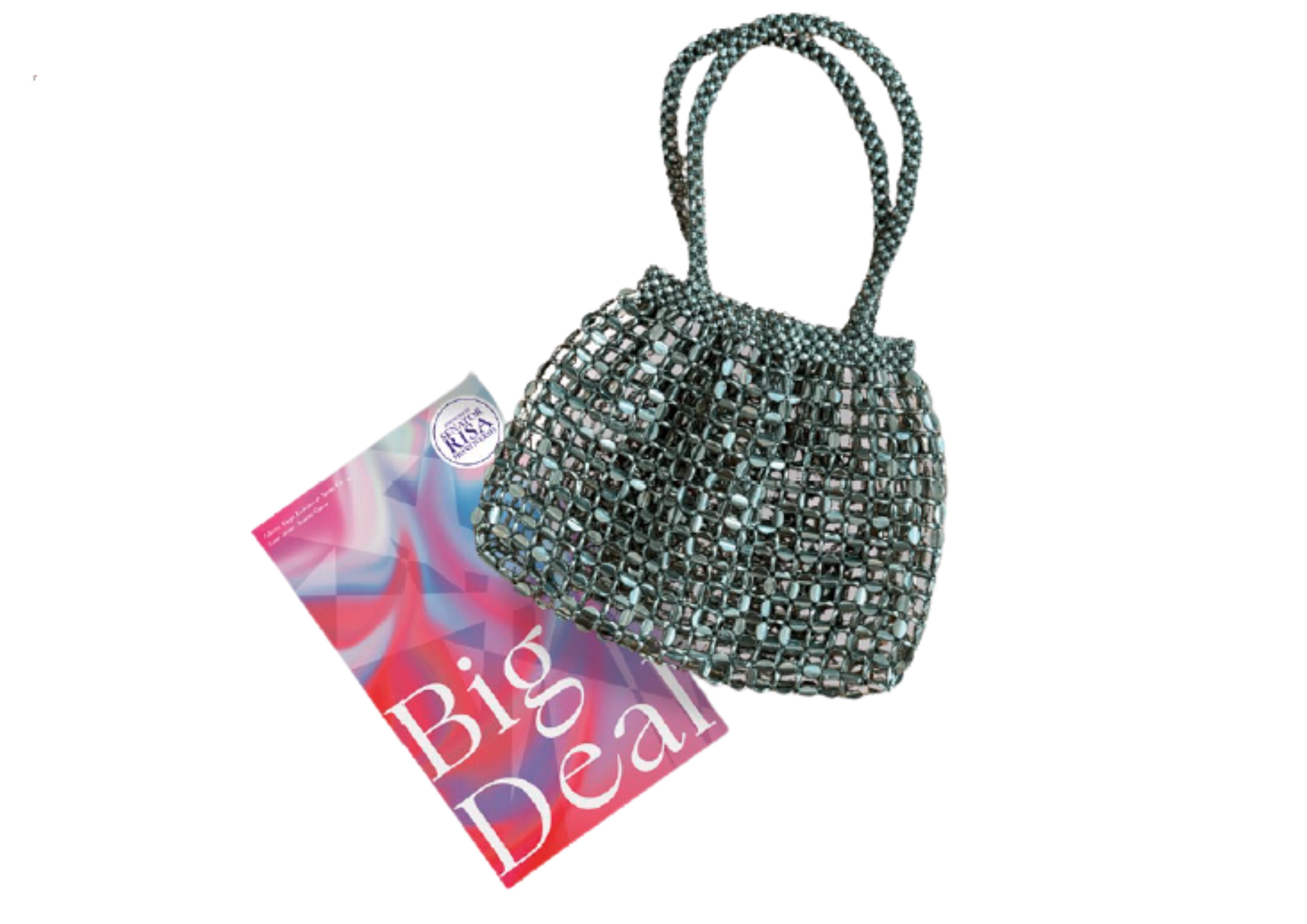 Well-Read And Well-Carried: Combos For Your Next Beach Reading Session