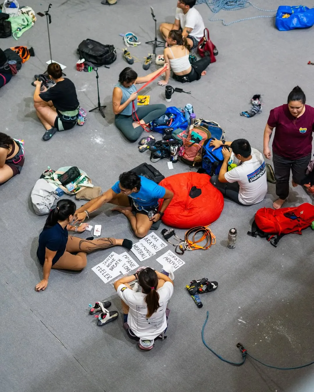 Why Bouldering Might Be the Smartest Workout Right Now