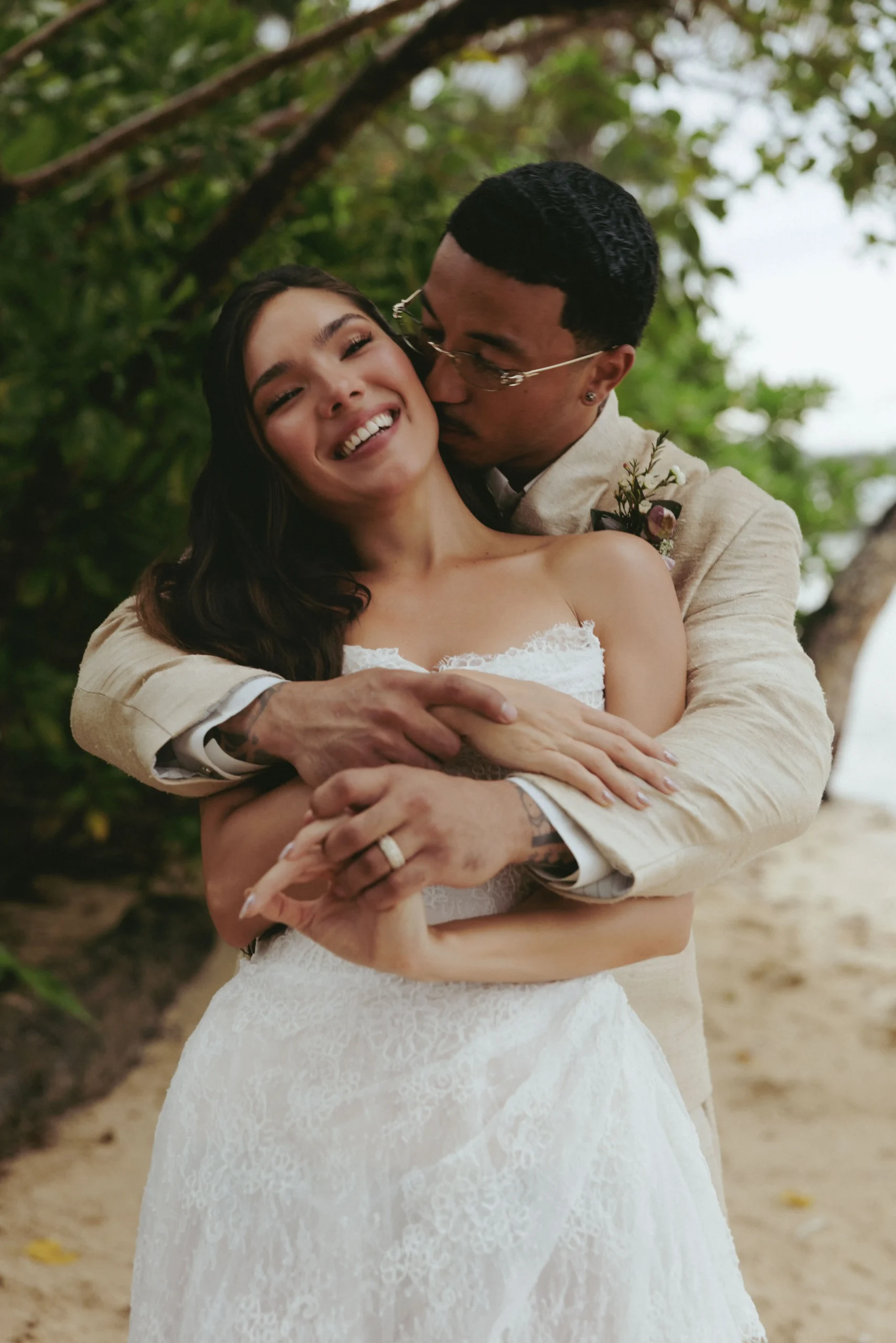 Nikko Remigio And Maureen Schrijvers Take Their Island Vows