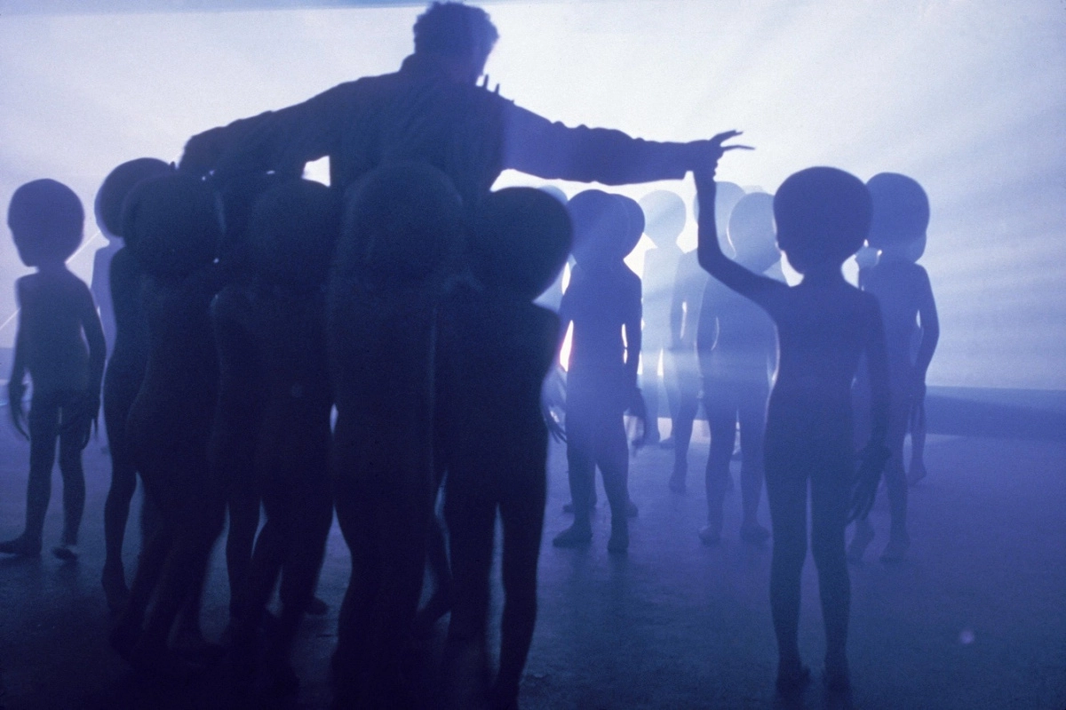 A scene from Steven Spielberg's Close Encounters of the Third Kind