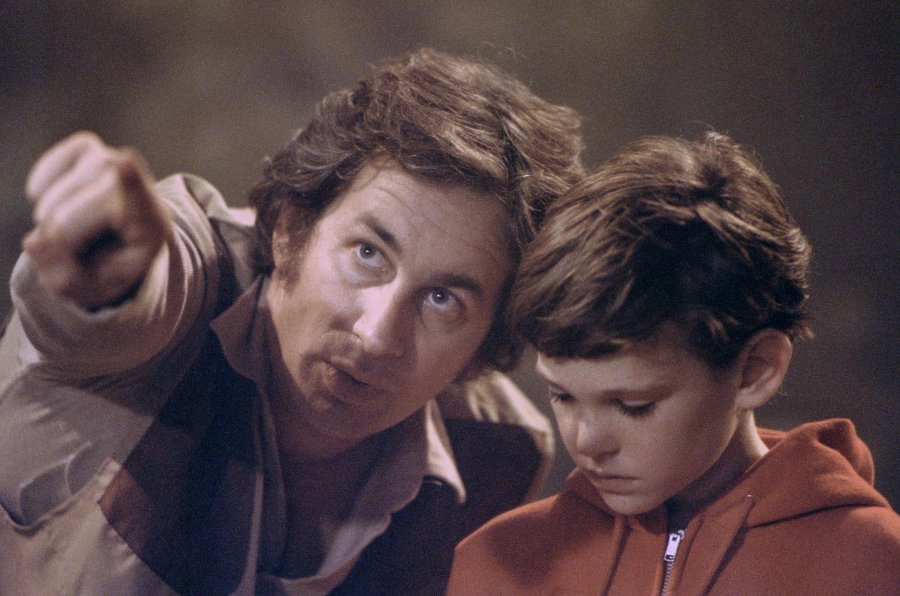 Steven Spielberg directing Henry Thomas on the set of E.T. the Extra-Terrestrial
