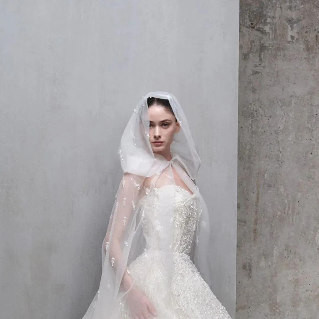 Rise Of The Anti-Veil Bride: How Women Are Finding Alternative To The Traditional Wedding Staple
