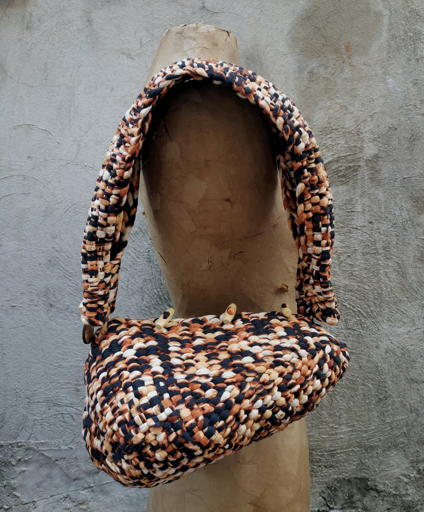 A bag by Leby Le Morìa