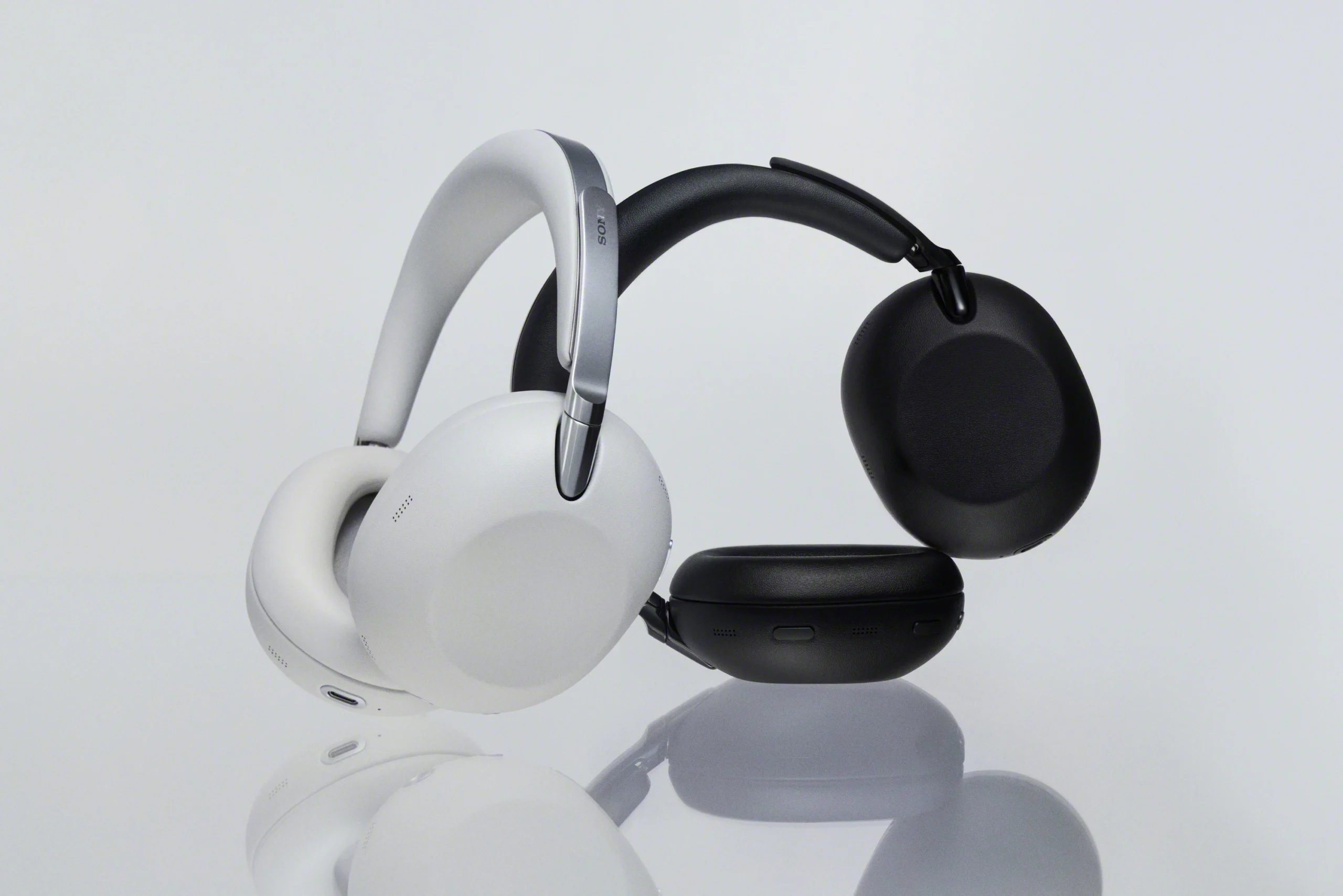 Sony 1000X THE COLLEXION series in Black and White