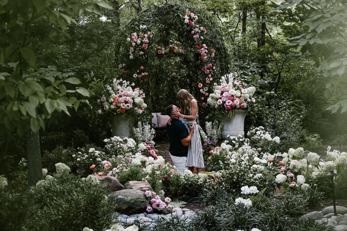 Travis Kelce and Taylor Swift When The Wedding Venue Became Part Of The Celebrity Love Story