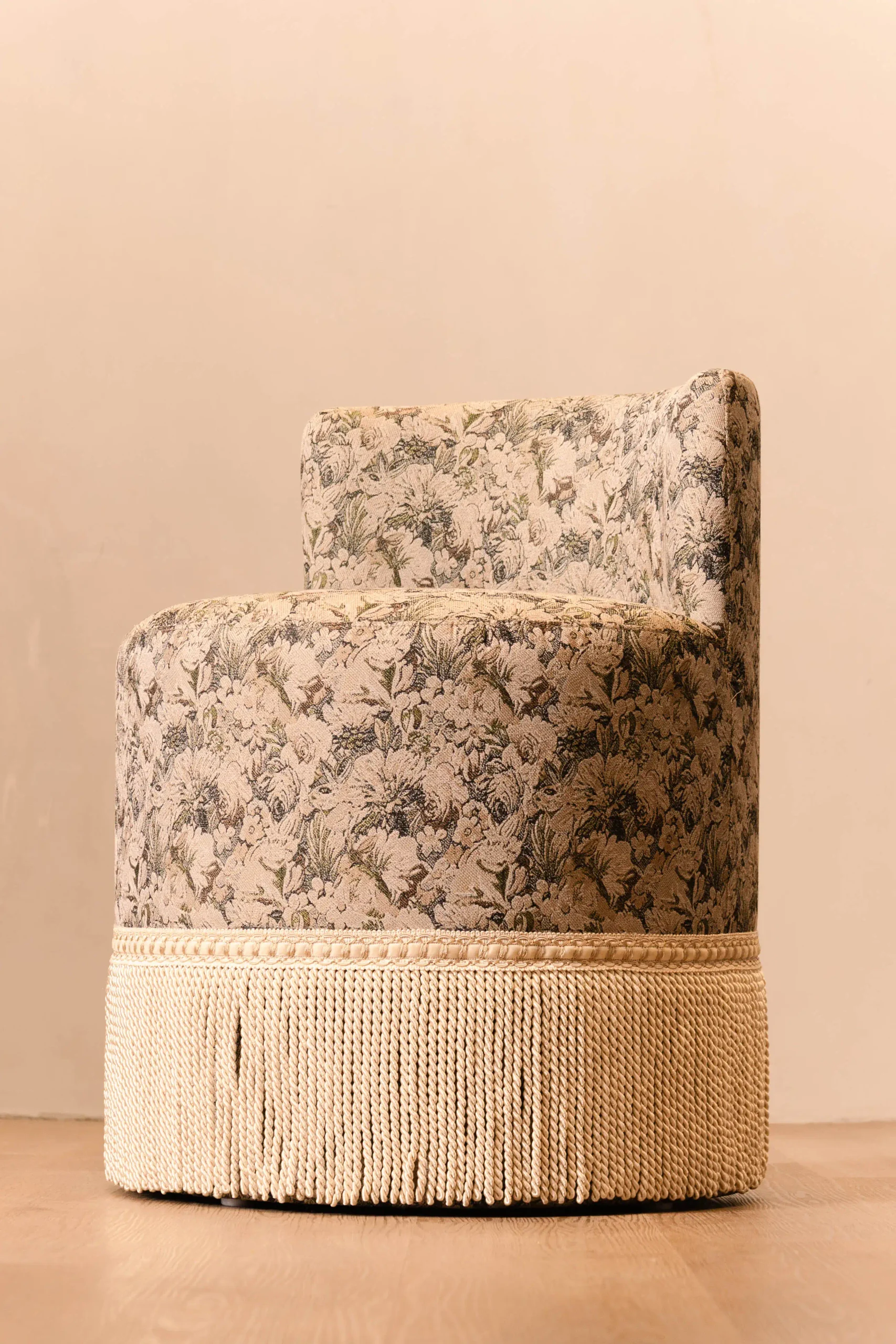 Millie Vanity Chair in Gabrielle Tapestry from the Chapter II: Explore collection Twenty Third