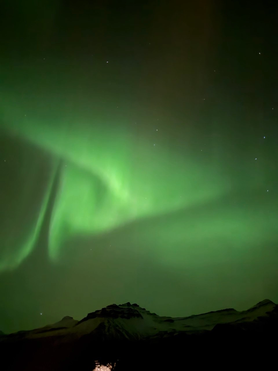 The couple catch the aurora in the early hours of the morning 