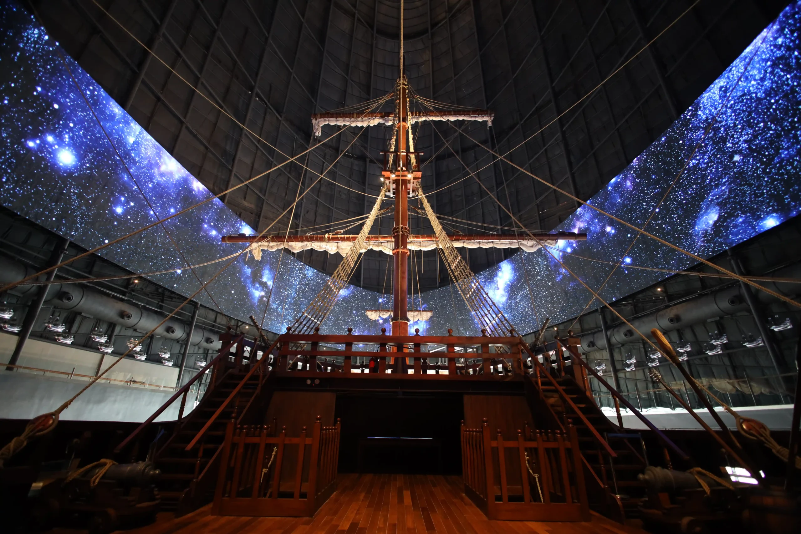 Inside The Museo Del Galeón Galleon Museum Manuel L. Quezon III